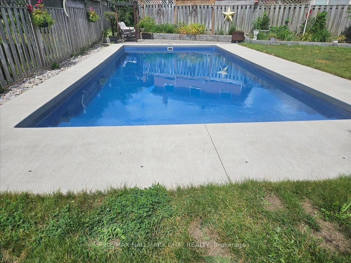 Photo 40 of 21 Barwick Drive, Barrie, West Bayfield — HOMEH