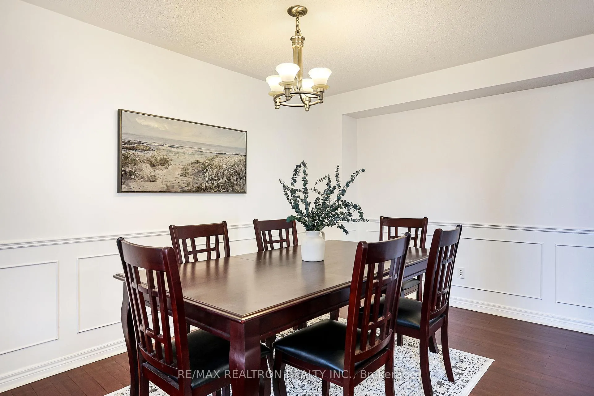 Photo 8 of 3044 Country Lane, Whitby, Williamsburg — HOMEH