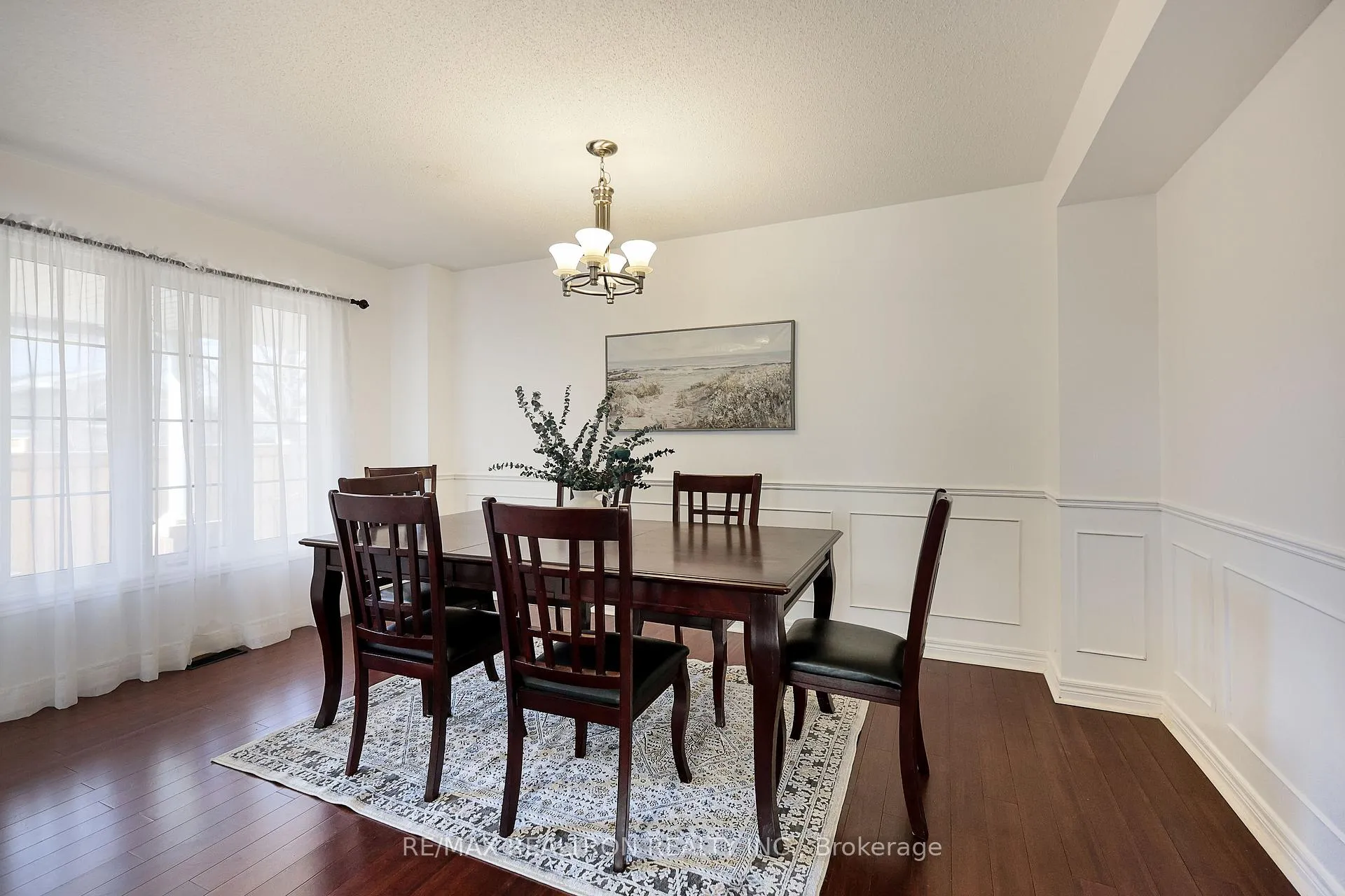 Photo 9 of 3044 Country Lane, Whitby, Williamsburg — HOMEH