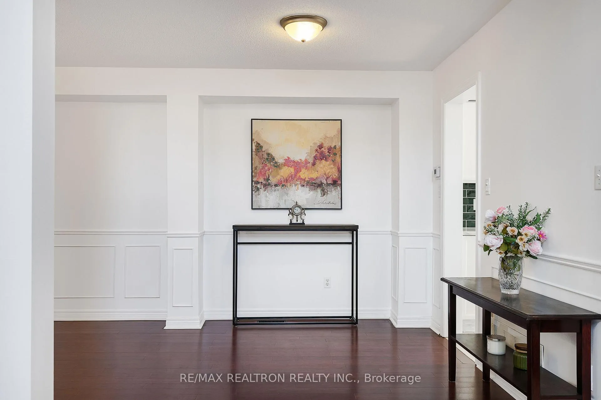 Photo 10 of 3044 Country Lane, Whitby, Williamsburg — HOMEH