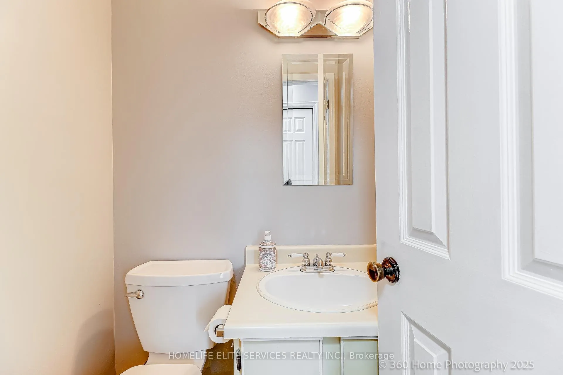 Photo 21 of 1938 Glengrove Road, Pickering, Liverpool — HOMEH