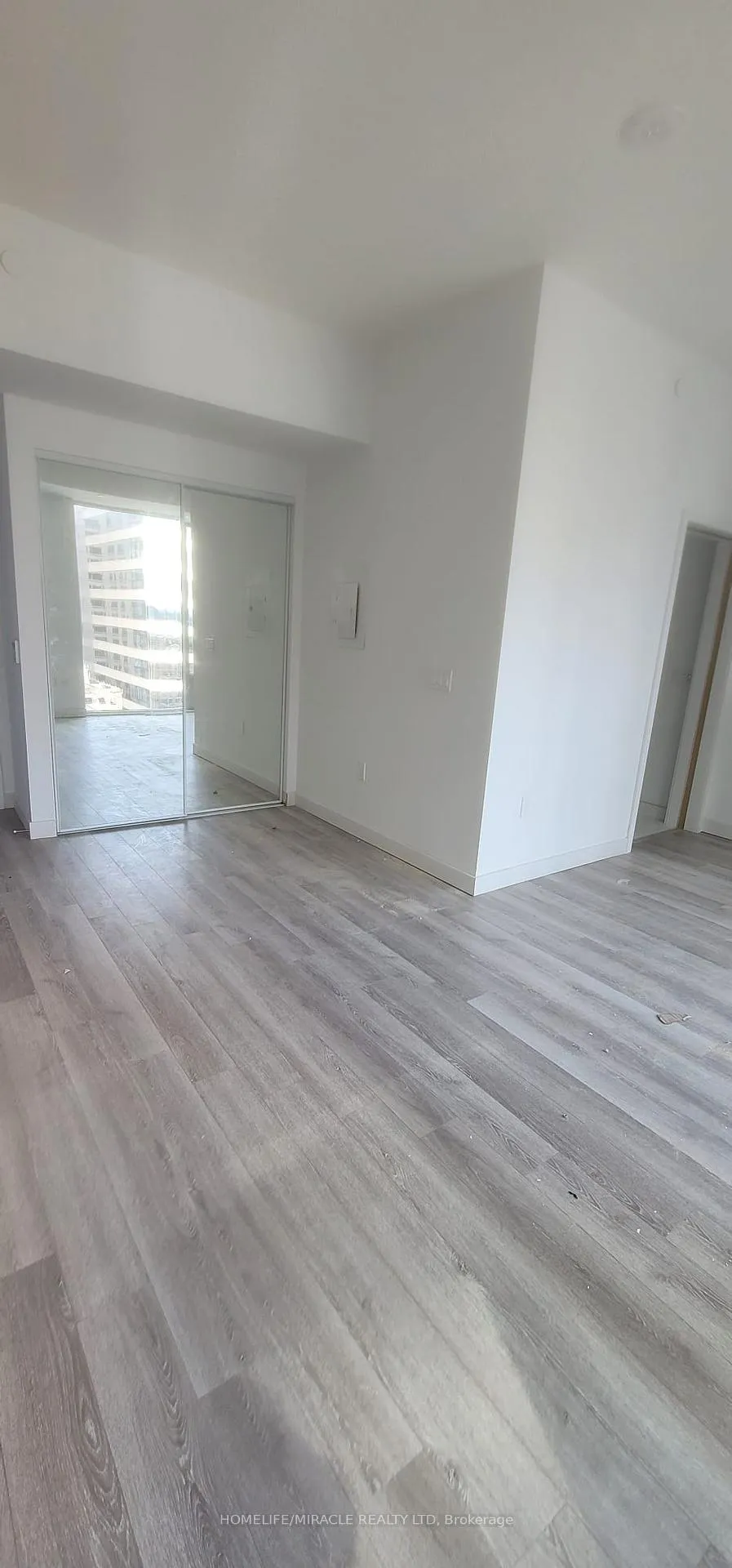 Photo 2 of Unit 1615, 121 St patrick Street, Toronto, Kensington-Chinatown — HOMEH