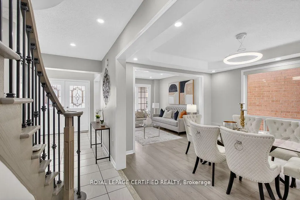 Photo 9 of 10 Verona Drive, Brampton, Vales of Castlemore — HOMEH