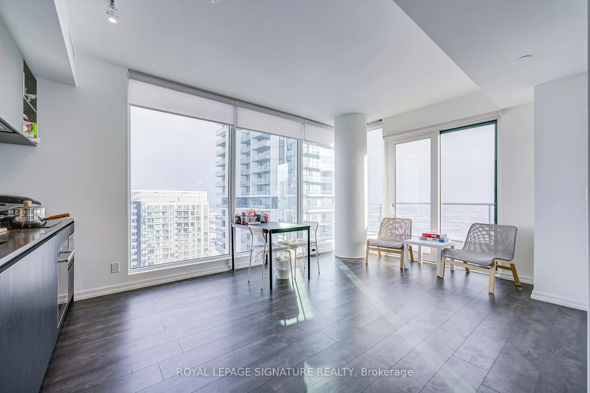 Photo 6 of Unit 4005, 1000 Portage Parkway, Vaughan, Vaughan Corporate Centre — HOMEH