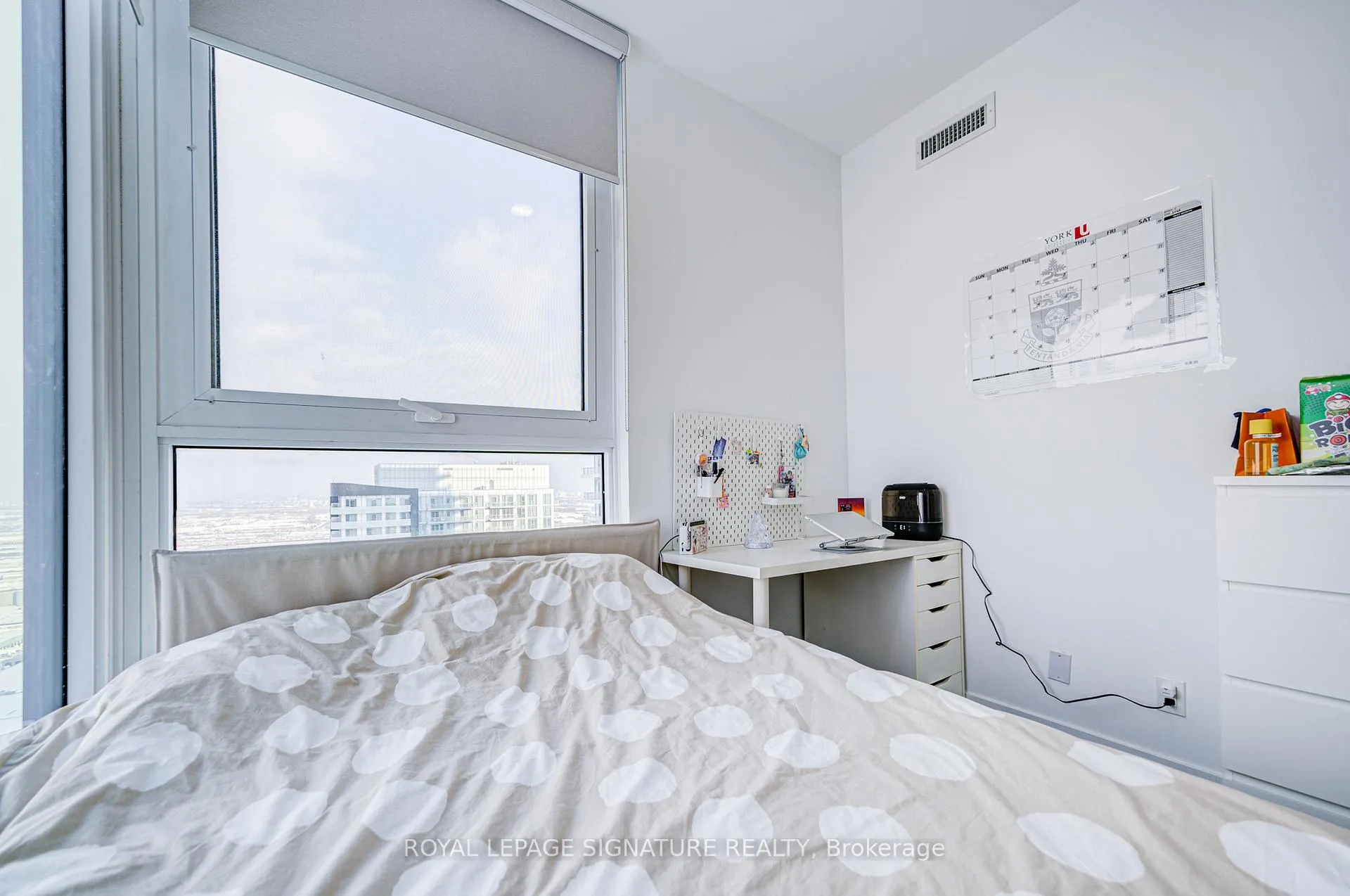 Photo 9 of Unit 4005, 1000 Portage Parkway, Vaughan, Vaughan Corporate Centre — HOMEH