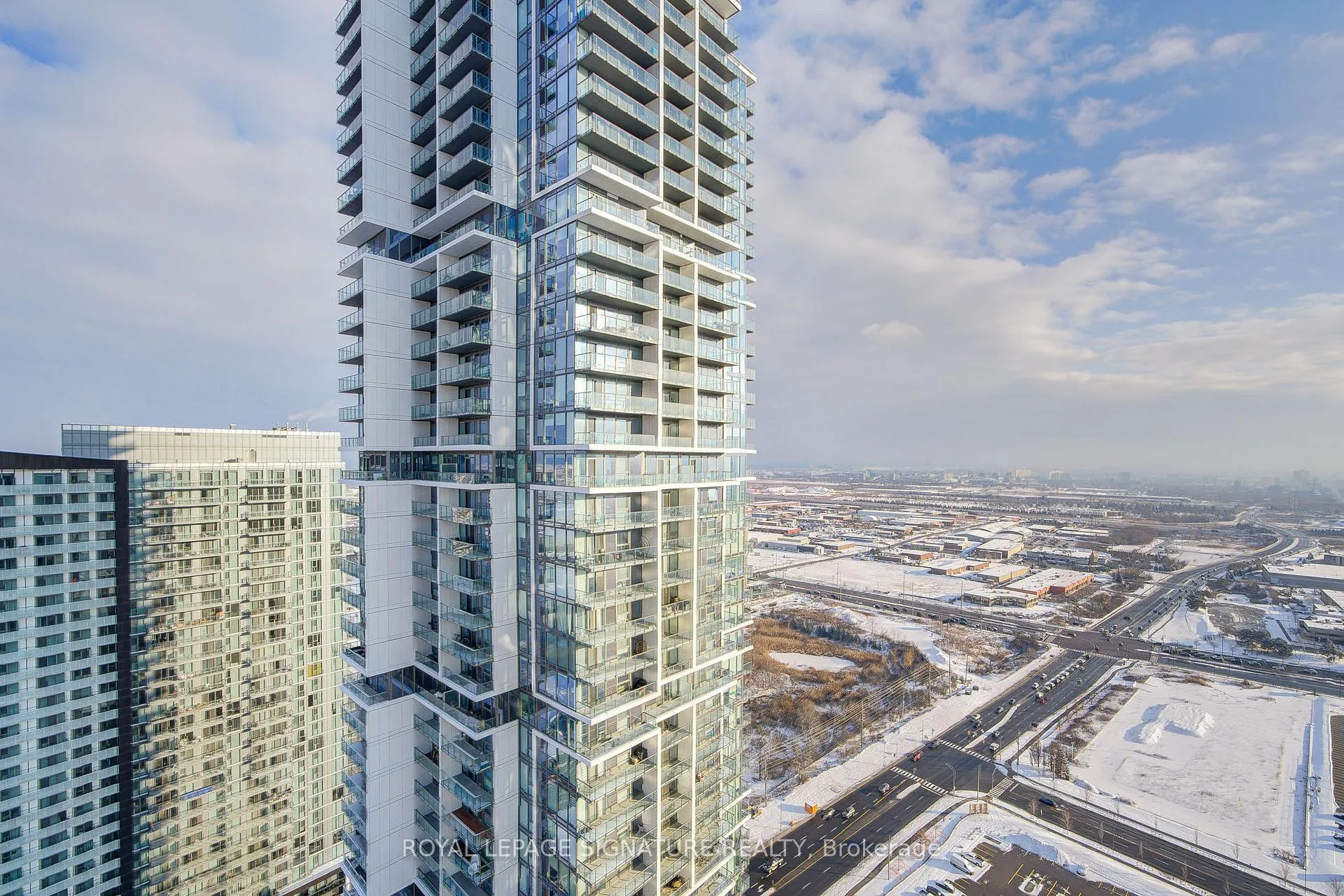 Photo 15 of Unit 4005, 1000 Portage Parkway, Vaughan, Vaughan Corporate Centre — HOMEH