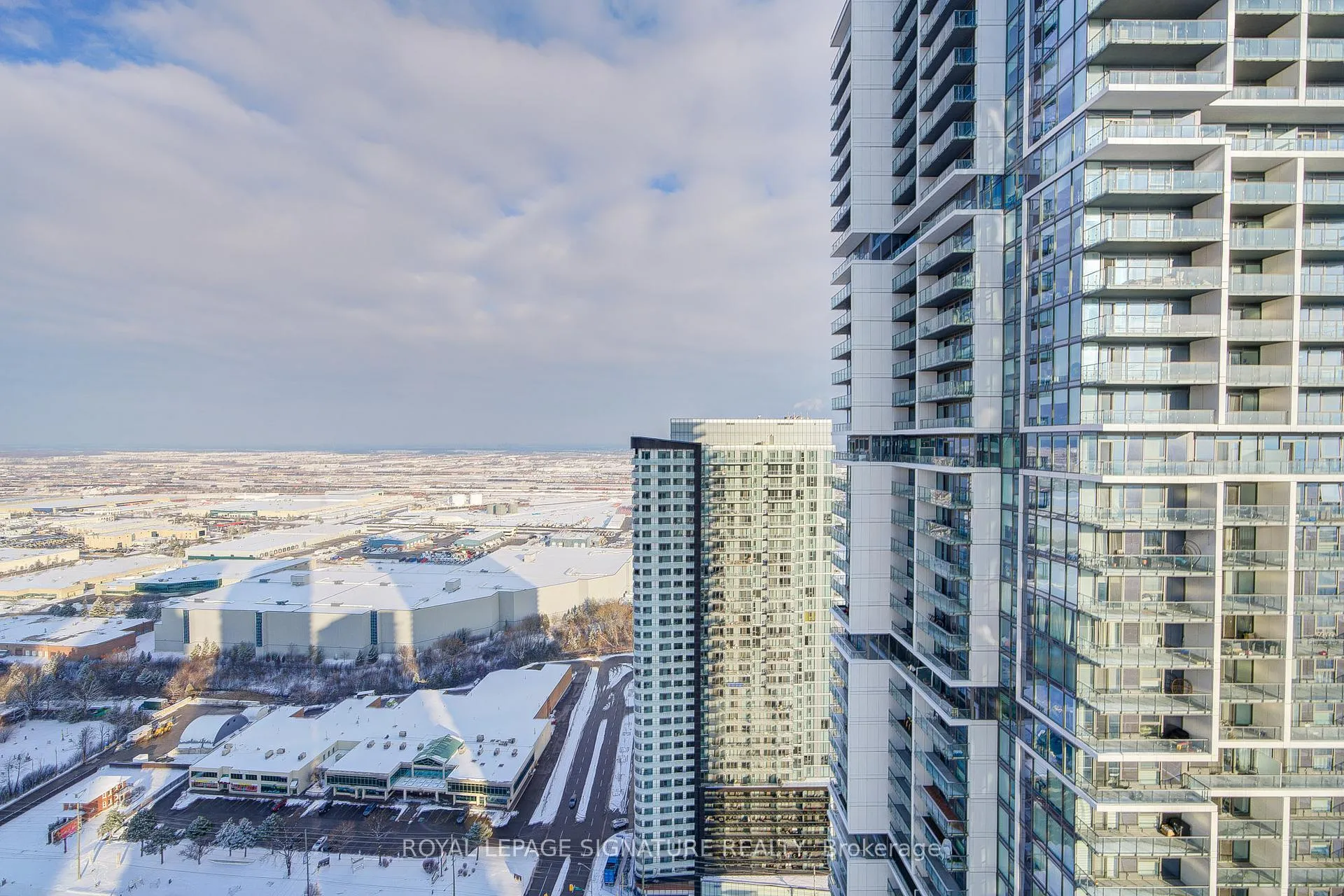 Photo 16 of Unit 4005, 1000 Portage Parkway, Vaughan, Vaughan Corporate Centre — HOMEH