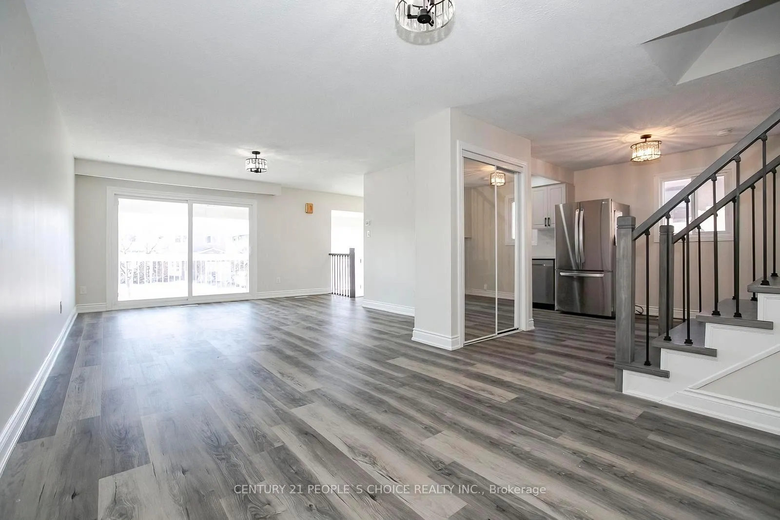 Photo 13 of Unit Upper, 106 Winterfold Drive, Brampton, Madoc — HOMEH