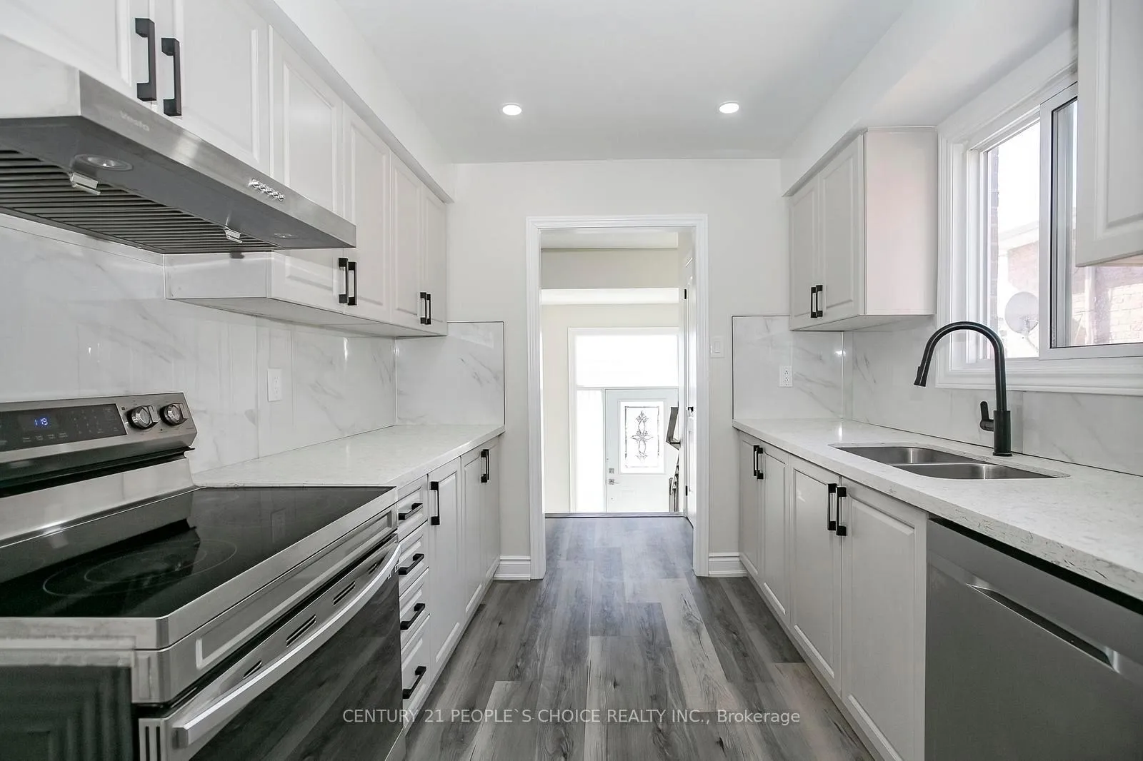 Photo 16 of Unit Upper, 106 Winterfold Drive, Brampton, Madoc — HOMEH