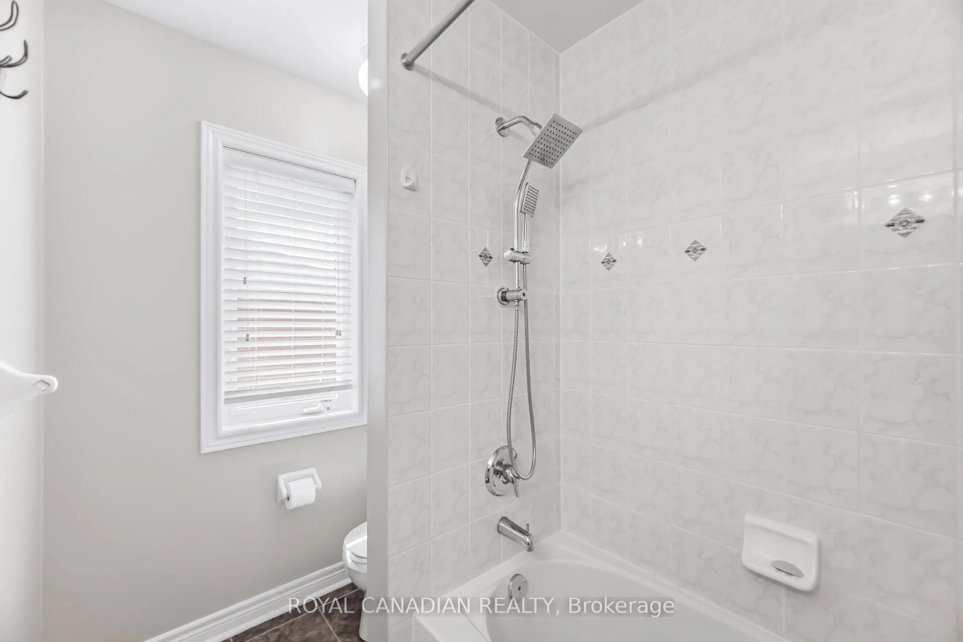 Photo 38 of 83 Mander Place, Milton, Scott — HOMEH
