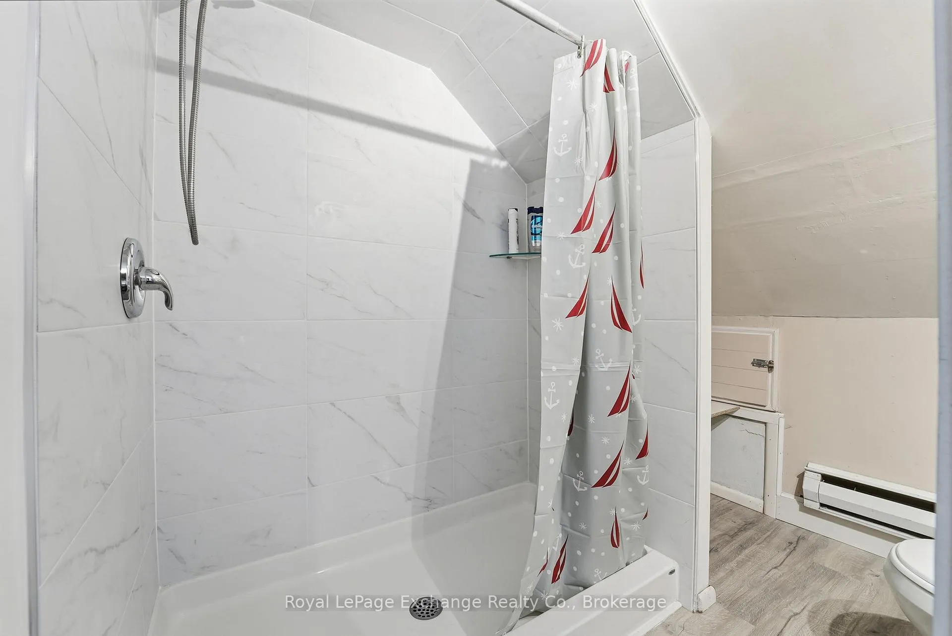 Photo 9 of 967-Upper Unit Huron Terrace, Kincardine — HOMEH