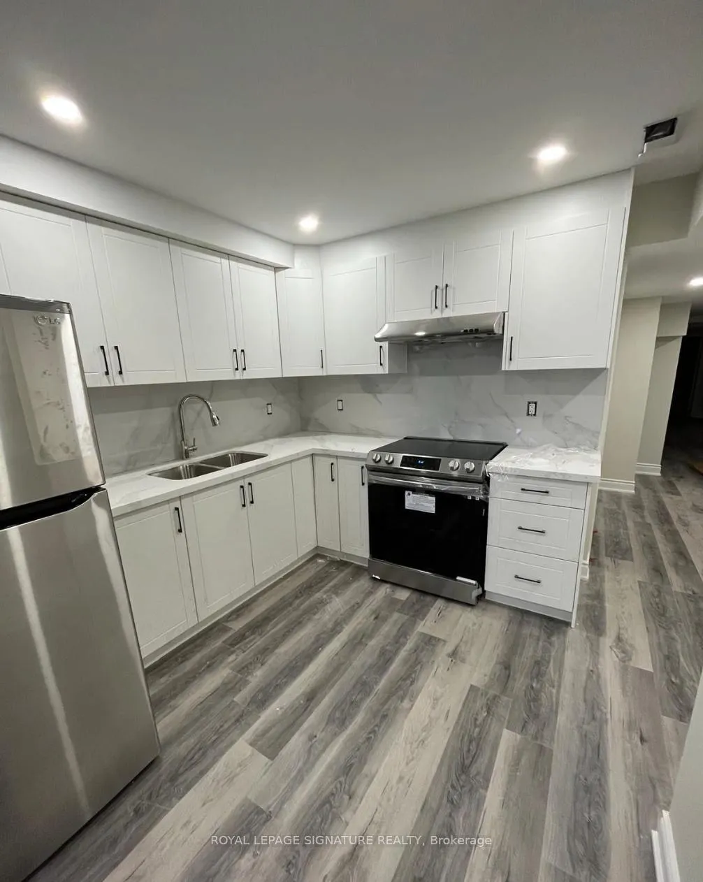 Photo 8 of 24 Fordham Road, Brampton, Bram West — HOMEH