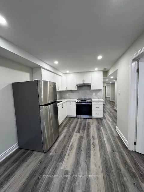 Photo 11 of 24 Fordham Road, Brampton, Bram West — HOMEH