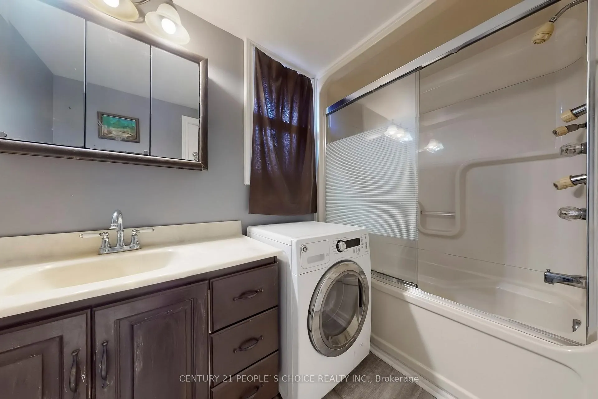 Photo 20 of 35 Westhumber Boulevard, Etobicoke, West Humber-Clairville — HOMEH