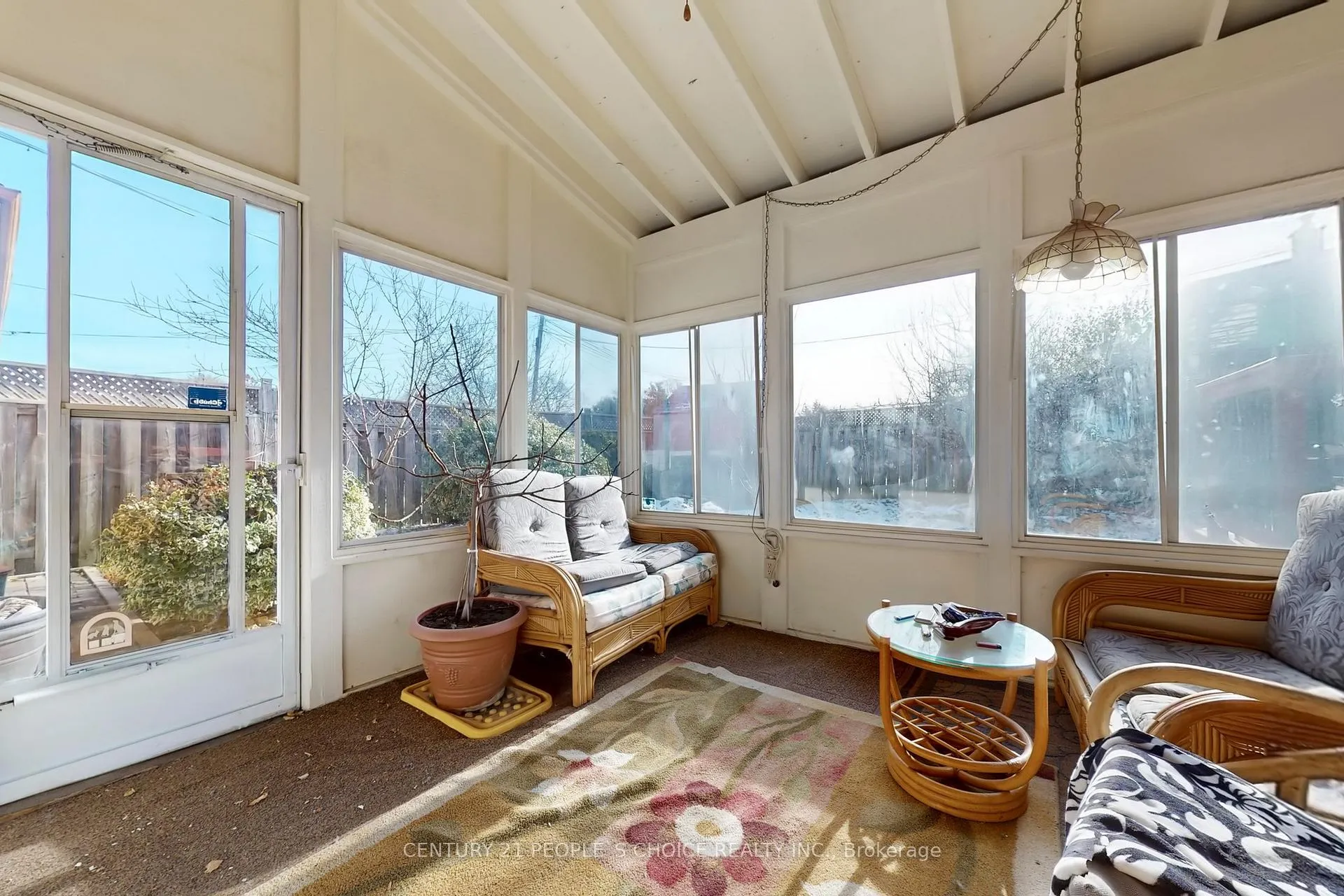 Photo 23 of 35 Westhumber Boulevard, Etobicoke, West Humber-Clairville — HOMEH