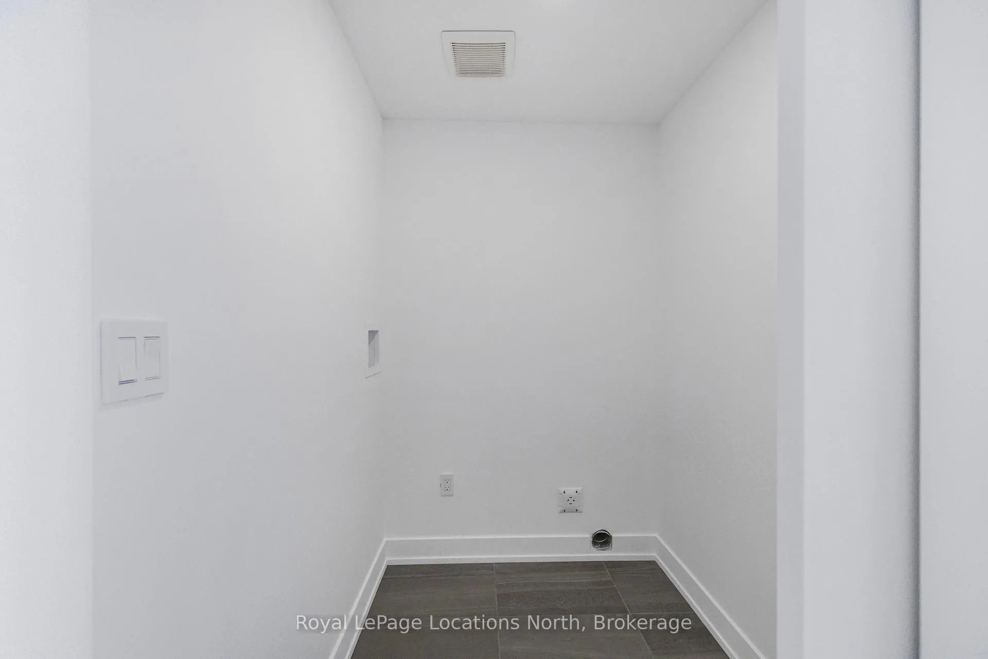 Photo 29 of 5 Swain Crescent, Collingwood — HOMEH