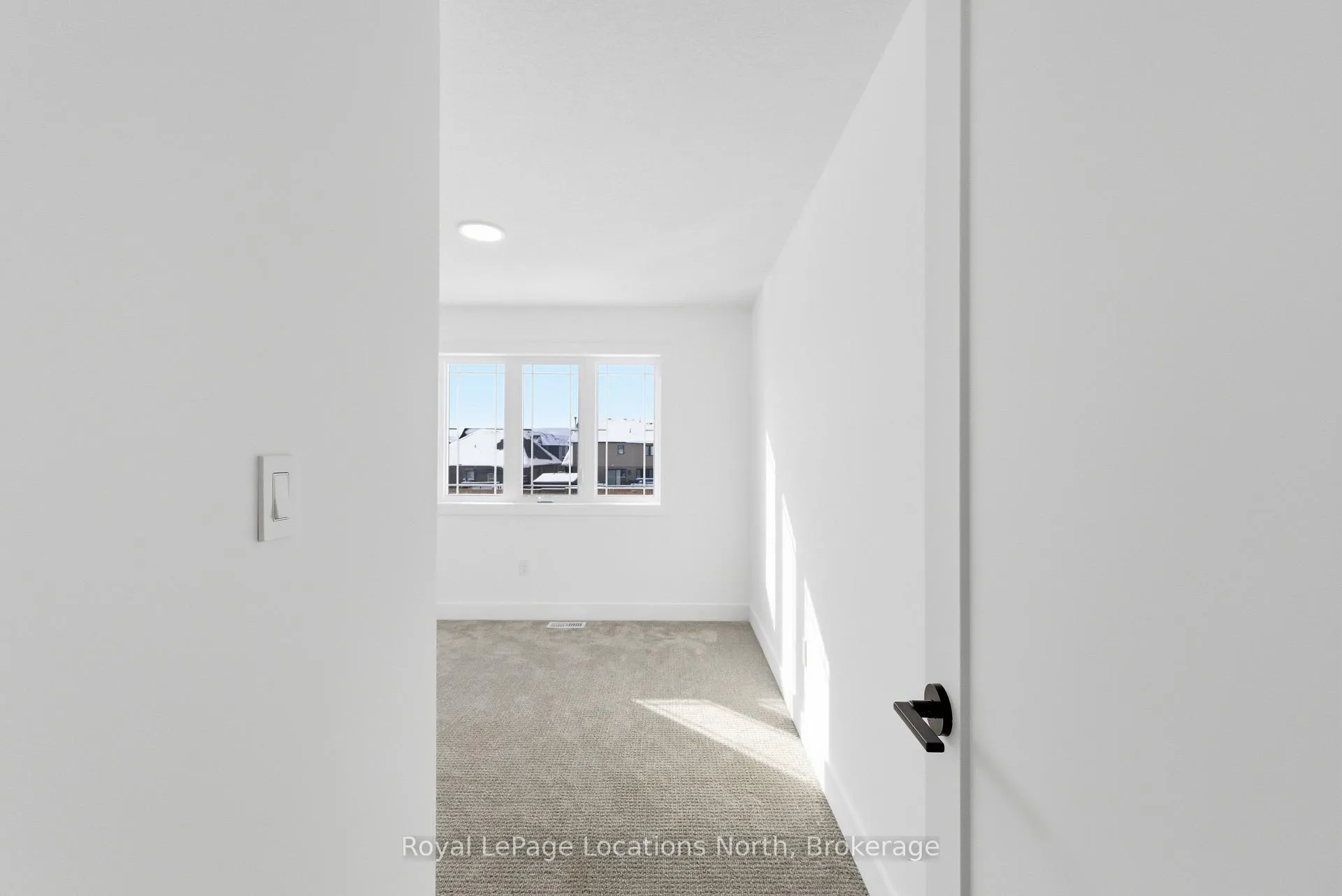 Photo 30 of 5 Swain Crescent, Collingwood — HOMEH