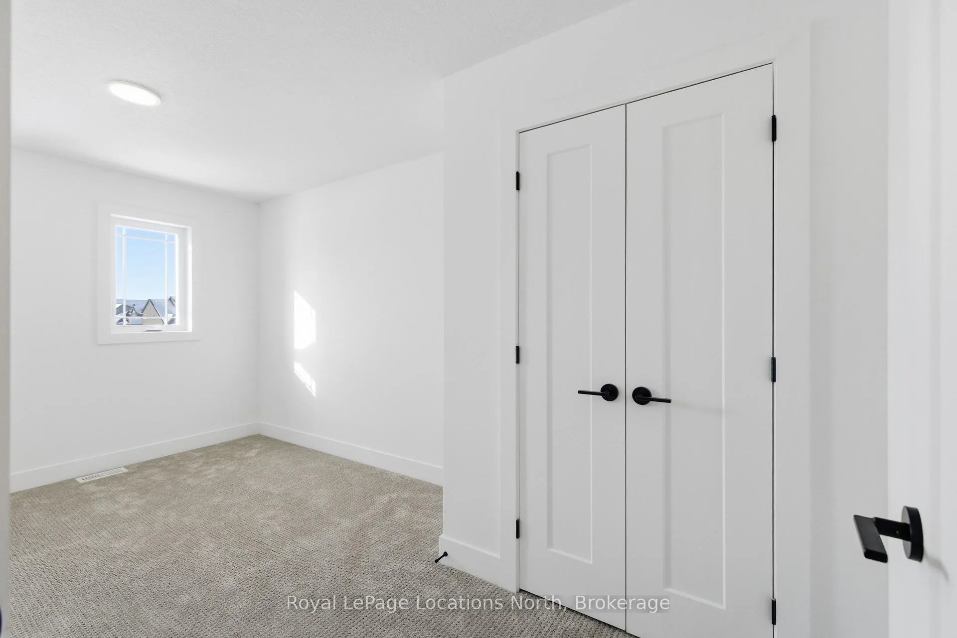 Photo 32 of 5 Swain Crescent, Collingwood — HOMEH