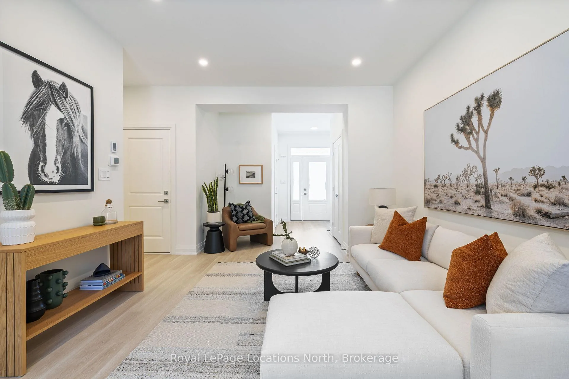 Photo 9 of 49 Swain Crescent, Collingwood — HOMEH