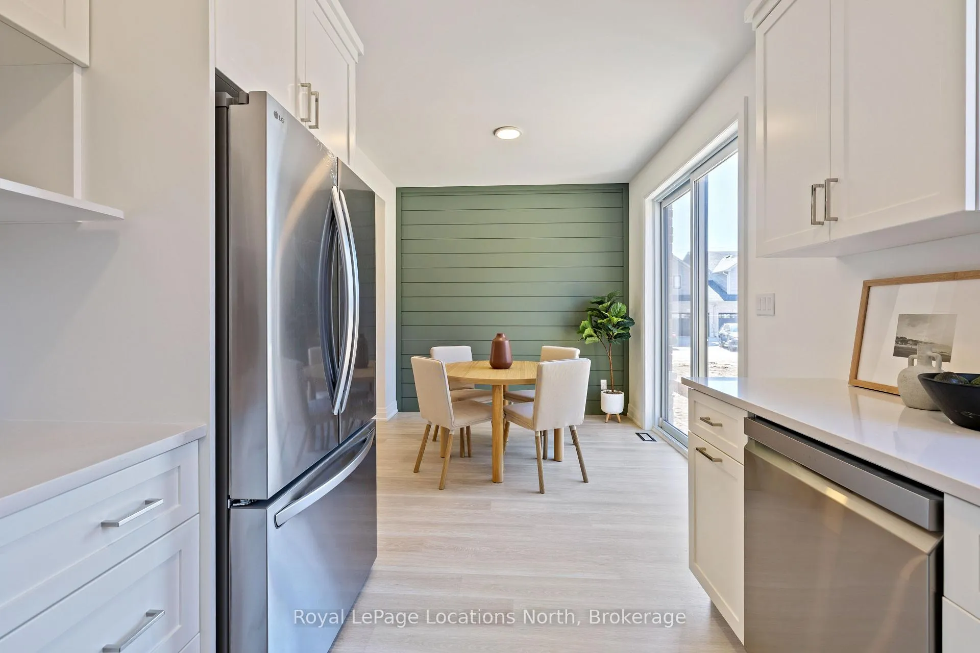 Photo 17 of 49 Swain Crescent, Collingwood — HOMEH
