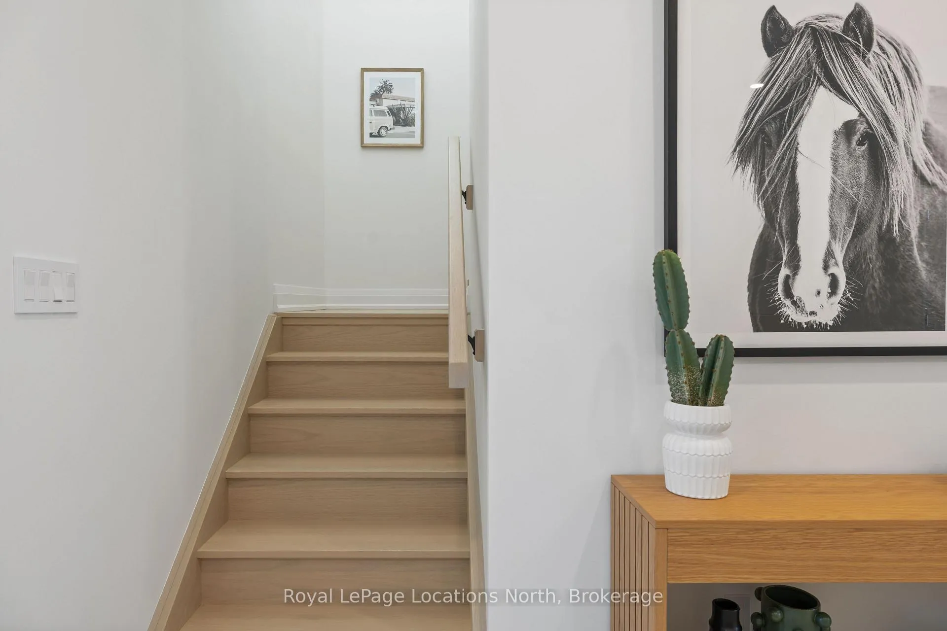 Photo 18 of 49 Swain Crescent, Collingwood — HOMEH