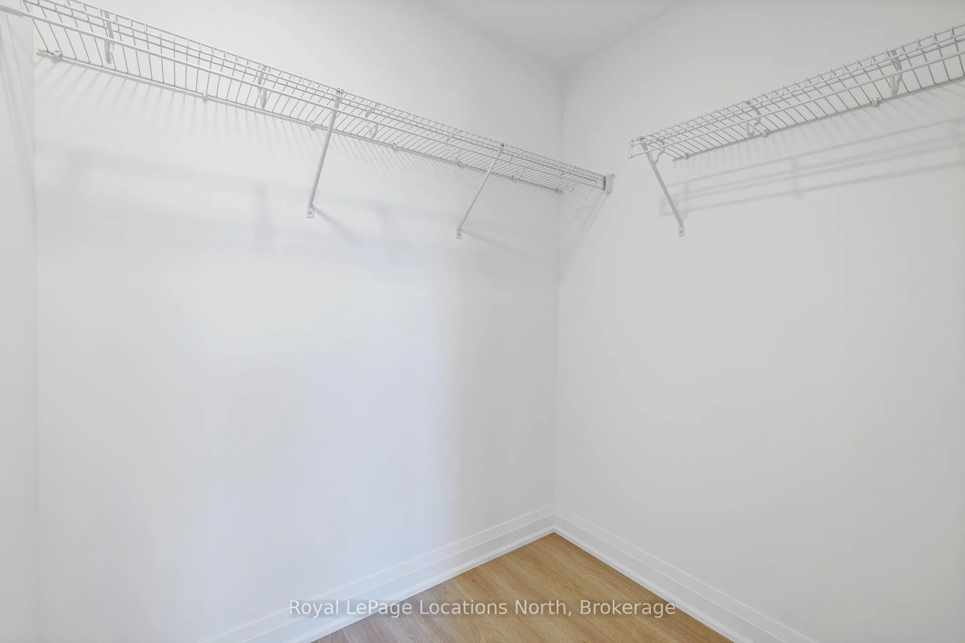 Photo 22 of 49 Swain Crescent, Collingwood — HOMEH