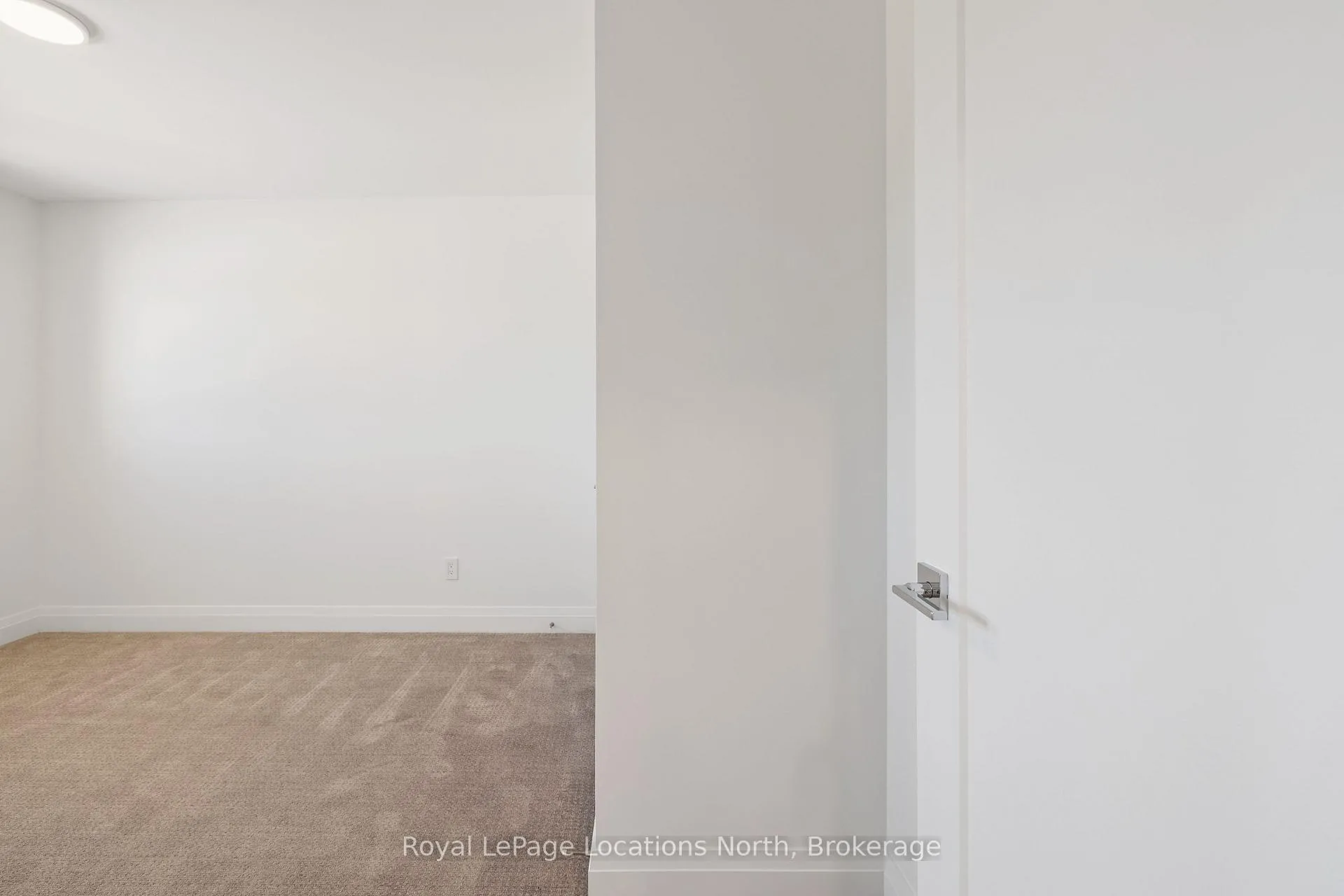 Photo 28 of 49 Swain Crescent, Collingwood — HOMEH