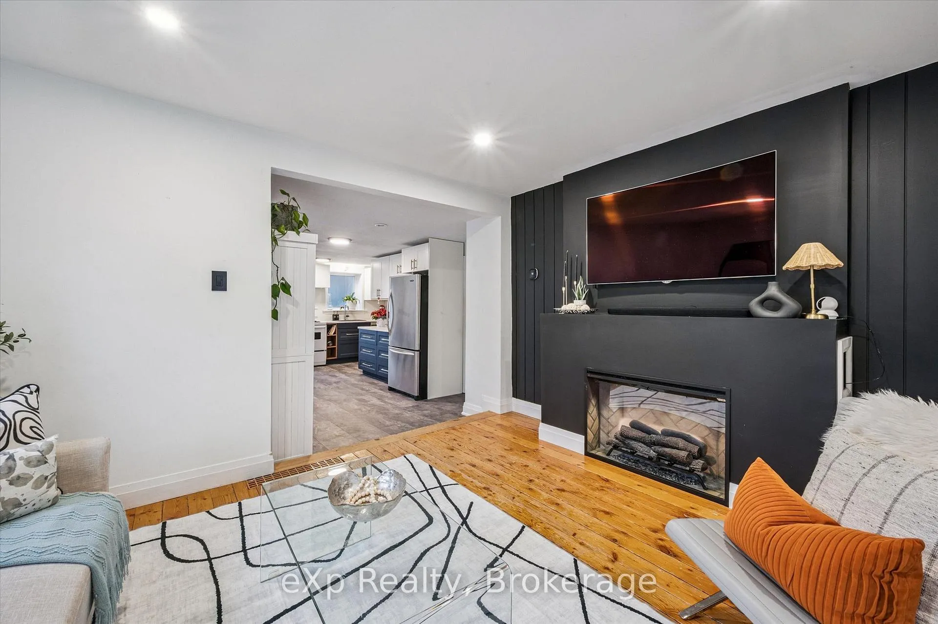 Photo 13 of 20 Bergey Street, Cambridge — HOMEH