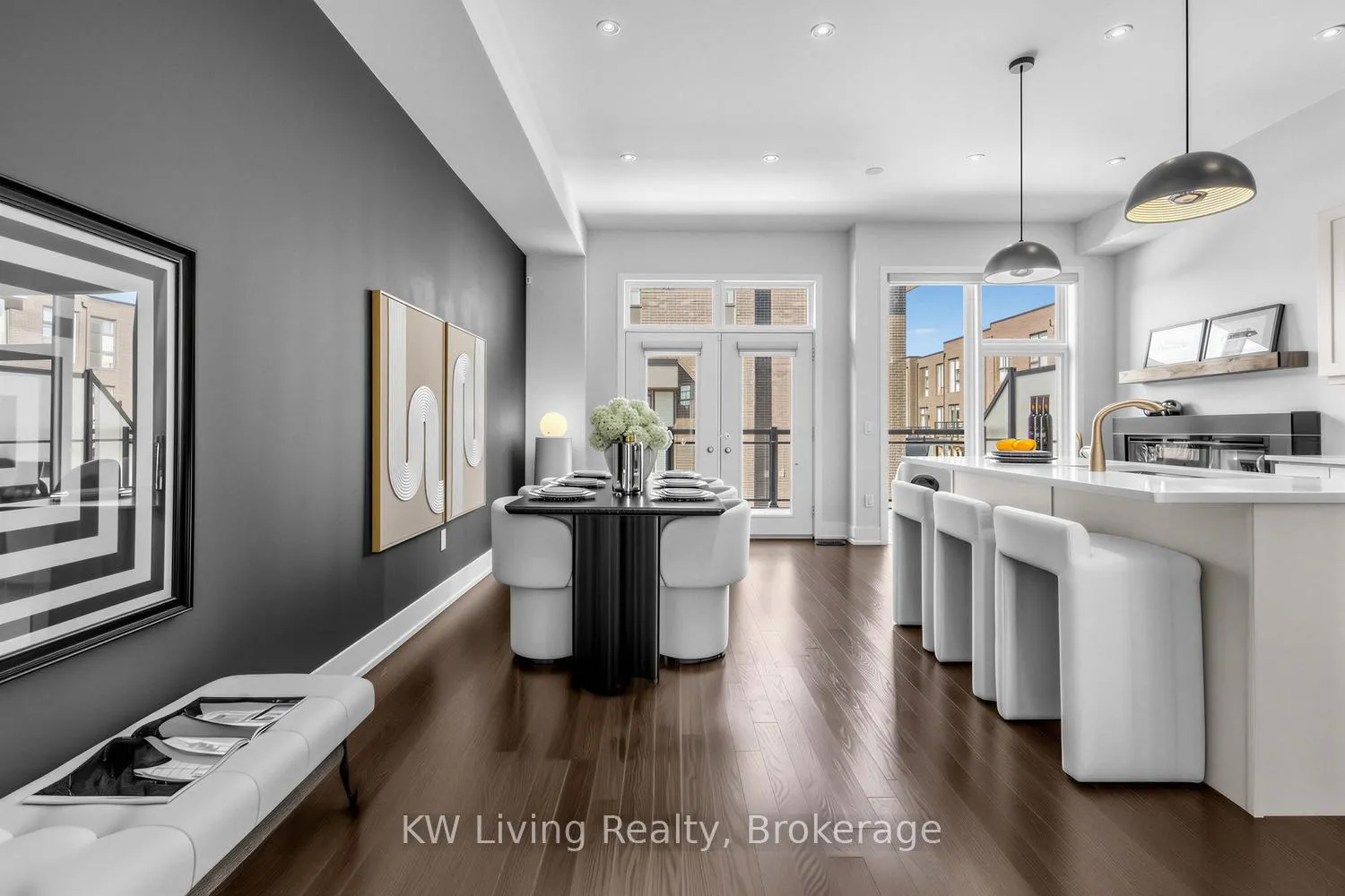 Photo 10 of 9132 Bathurst Street, Vaughan, Patterson — HOMEH
