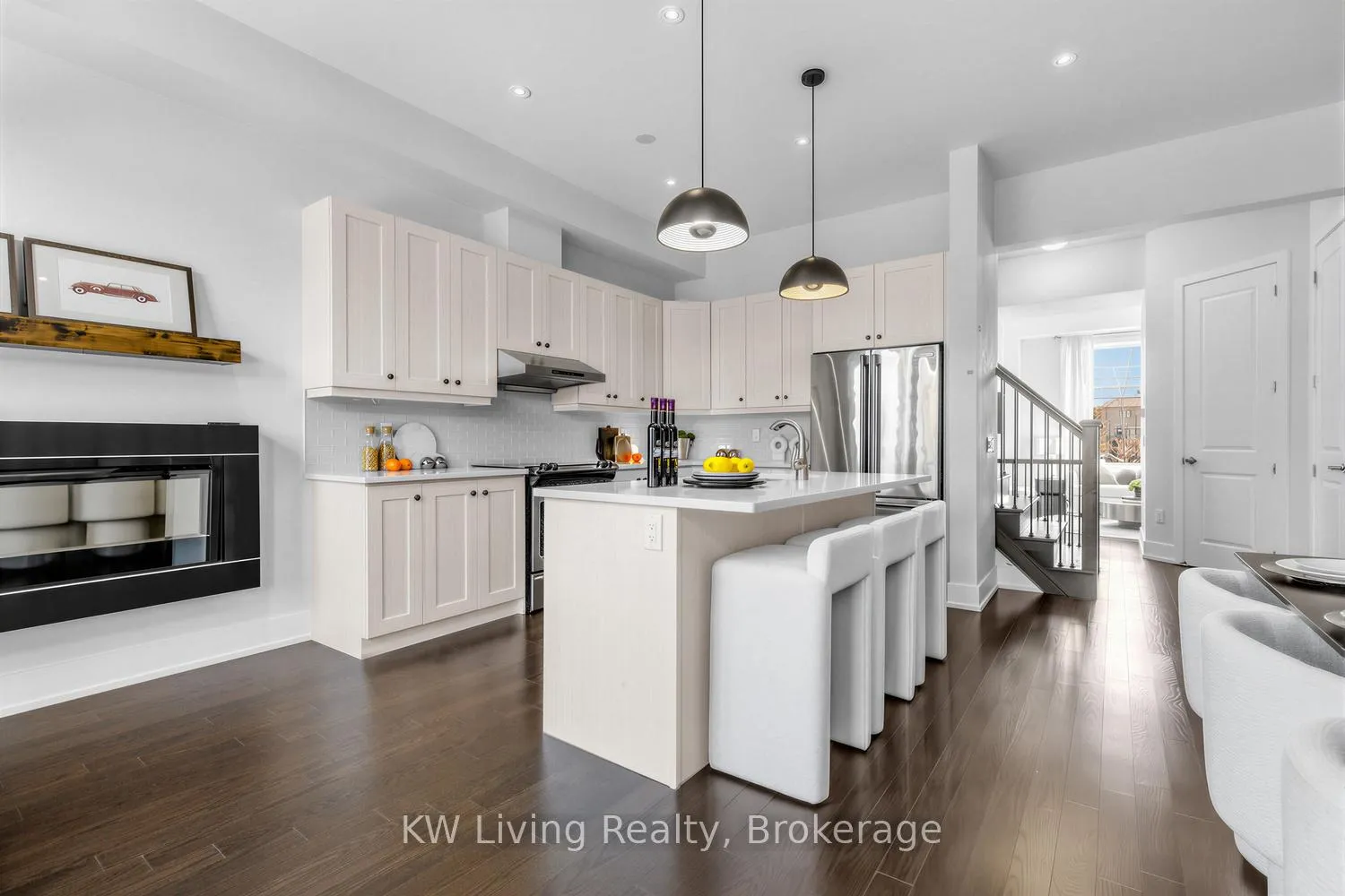 Photo 12 of 9132 Bathurst Street, Vaughan, Patterson — HOMEH