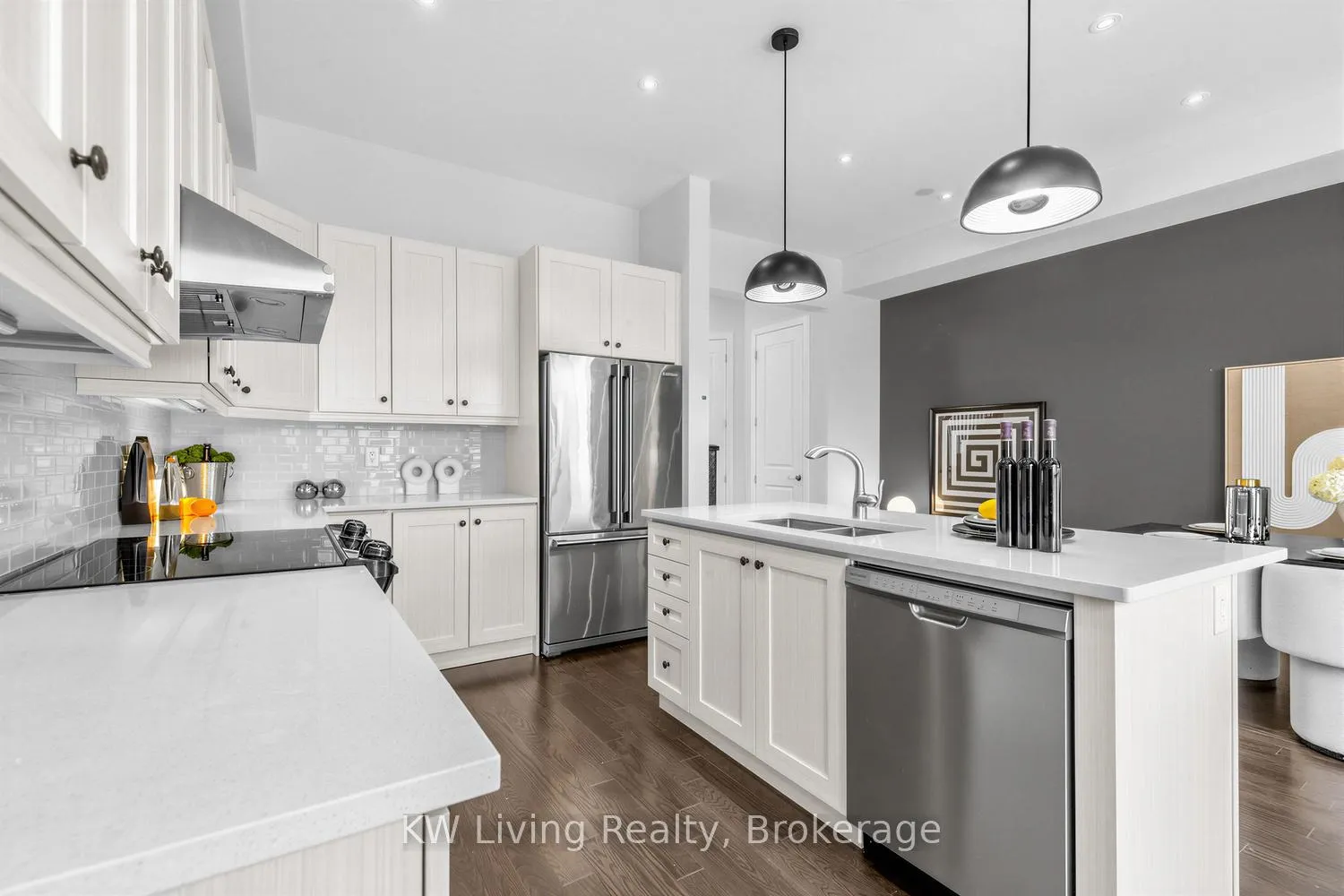 Photo 14 of 9132 Bathurst Street, Vaughan, Patterson — HOMEH