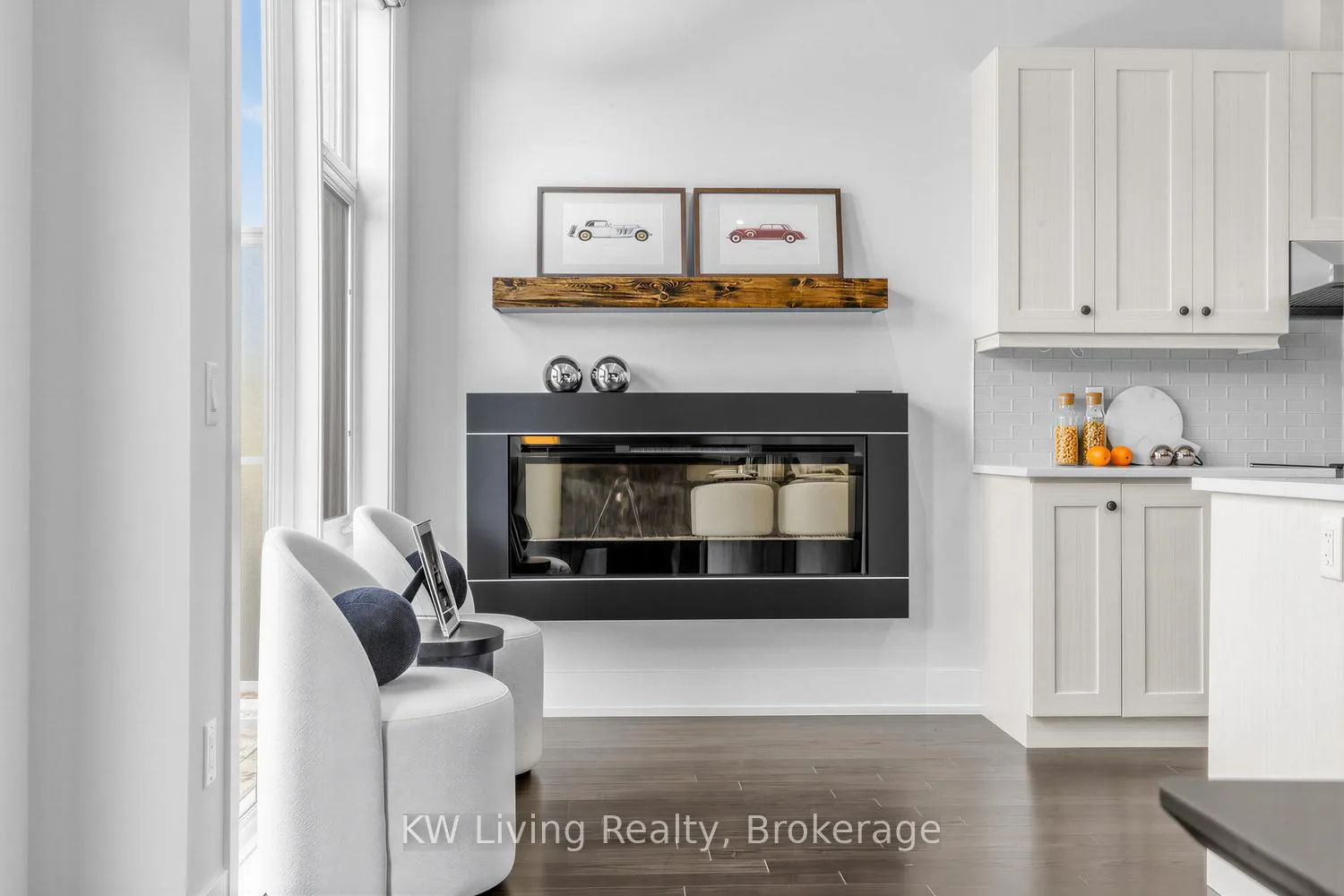 Photo 16 of 9132 Bathurst Street, Vaughan, Patterson — HOMEH