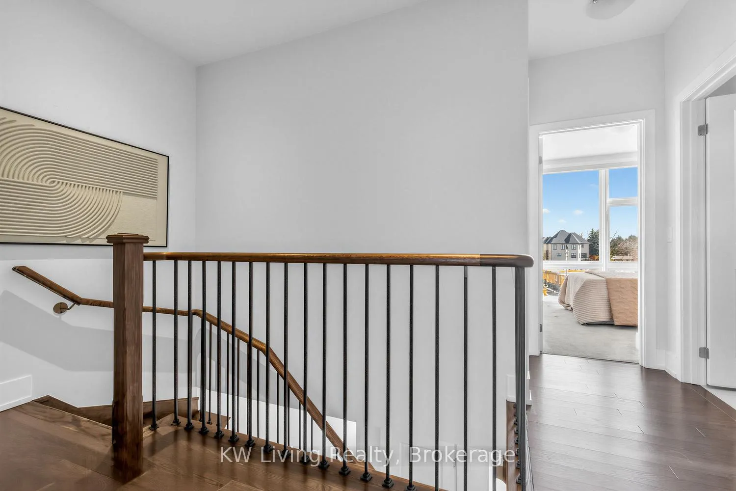 Photo 31 of 9132 Bathurst Street, Vaughan, Patterson — HOMEH