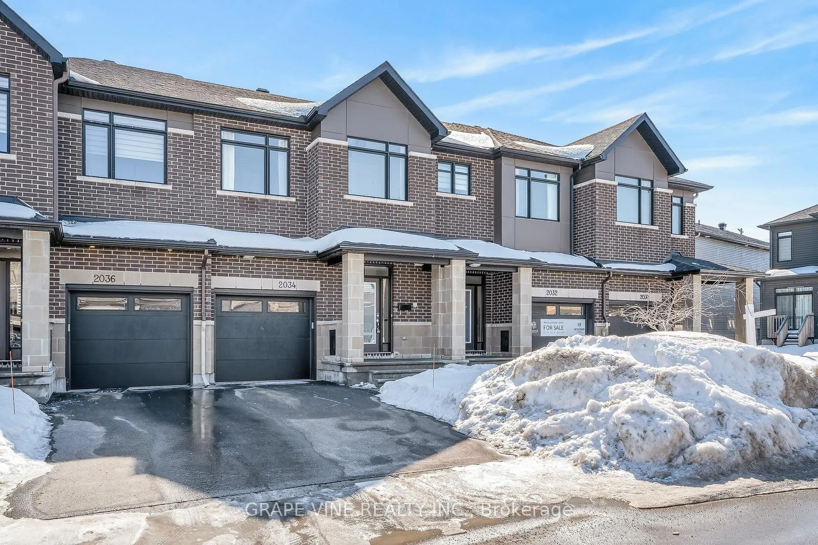 Photo 2 of 2034 Allegrini Terrace, Ottawa, Kanata - Emerald Meadows/Trailwest — HOMEH