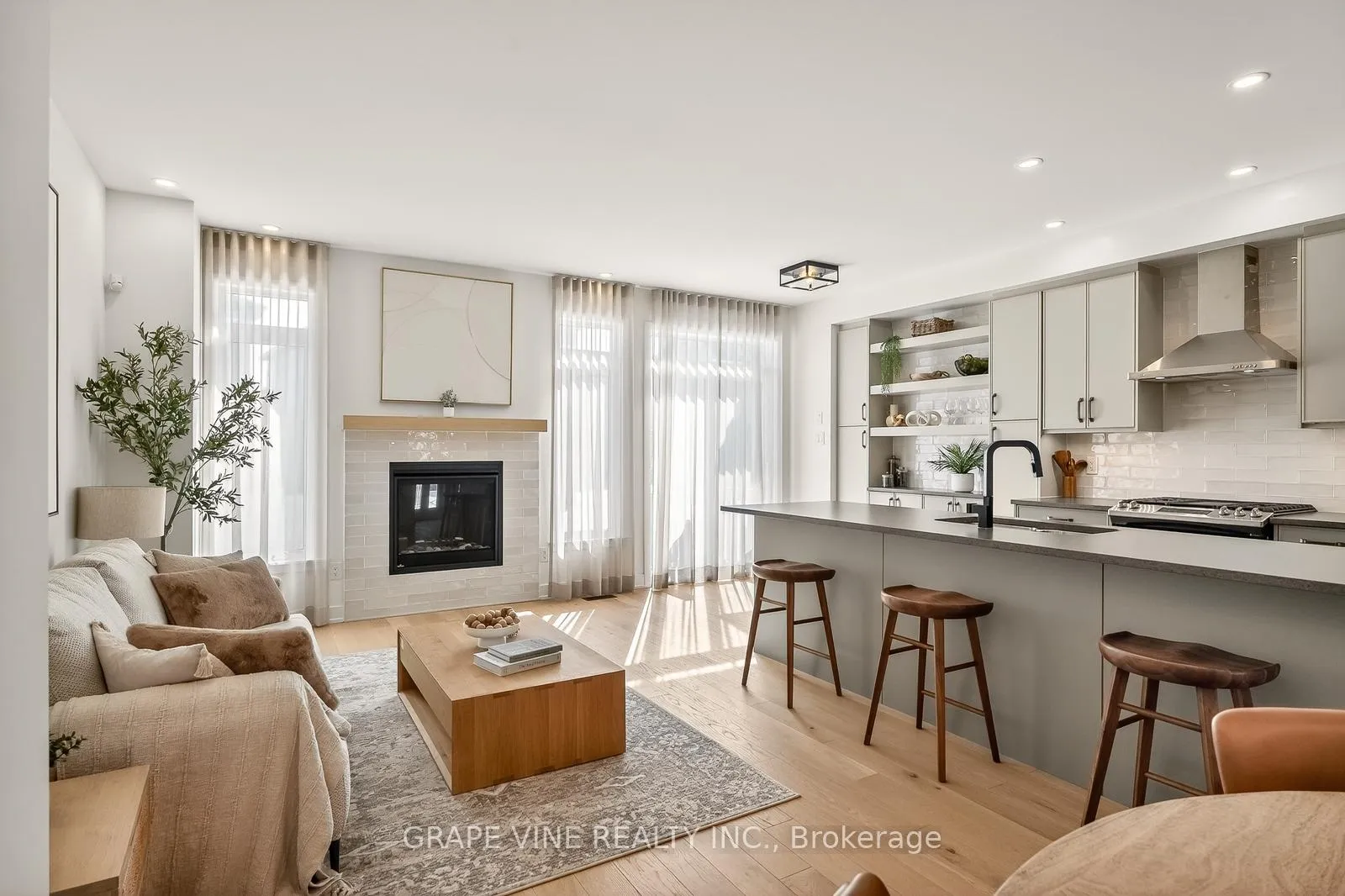 Photo 12 of 2034 Allegrini Terrace, Ottawa, Kanata - Emerald Meadows/Trailwest — HOMEH