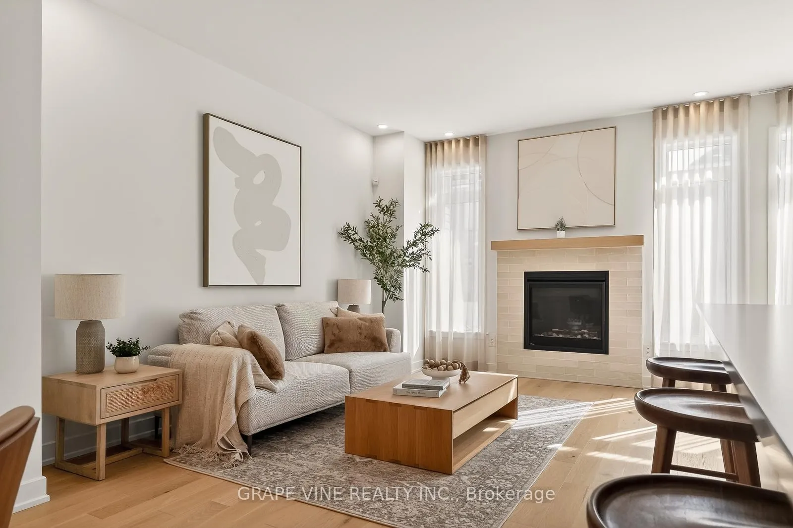 Photo 14 of 2034 Allegrini Terrace, Ottawa, Kanata - Emerald Meadows/Trailwest — HOMEH