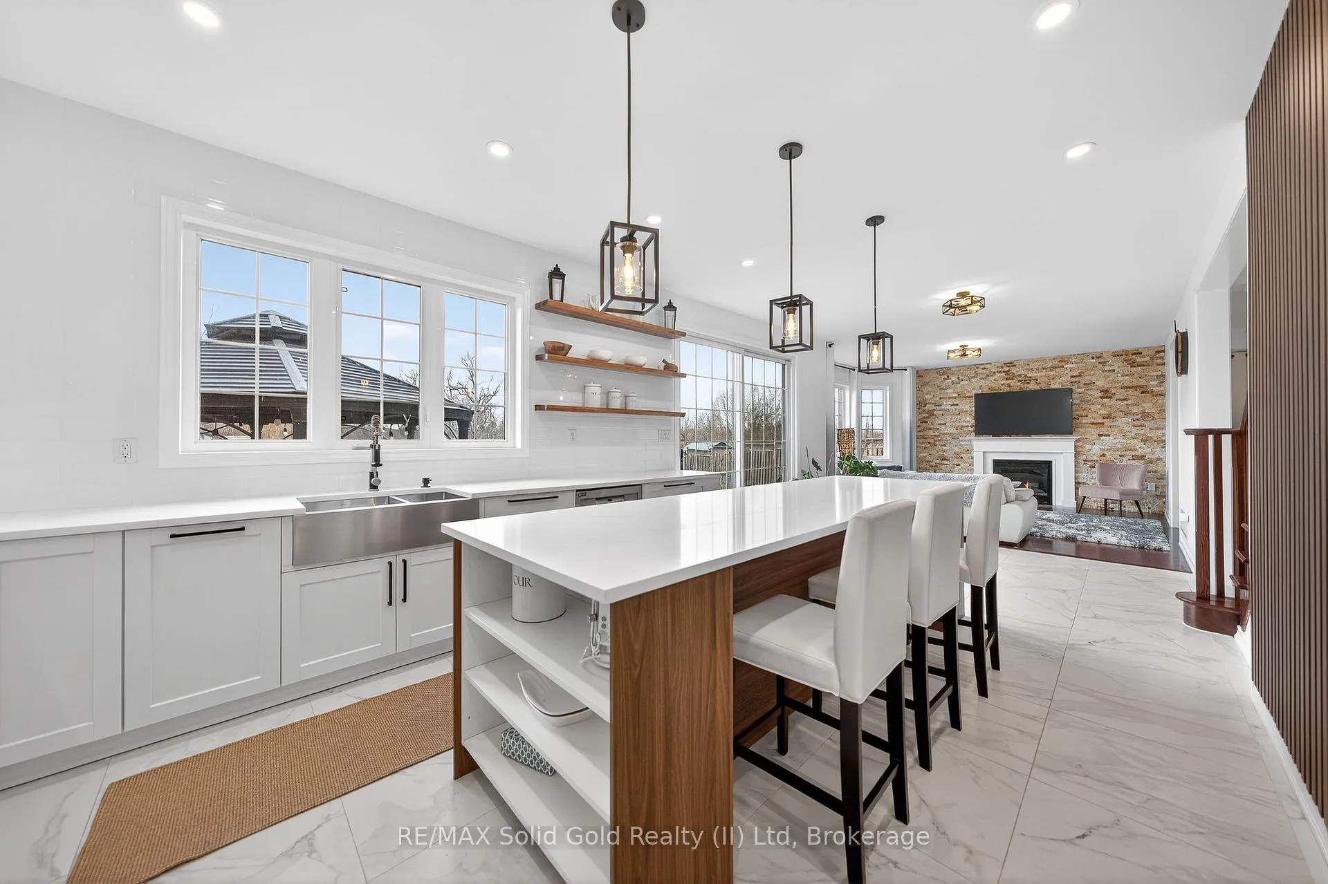 Photo 12 of 79 Porter Crescent, Cambridge — HOMEH