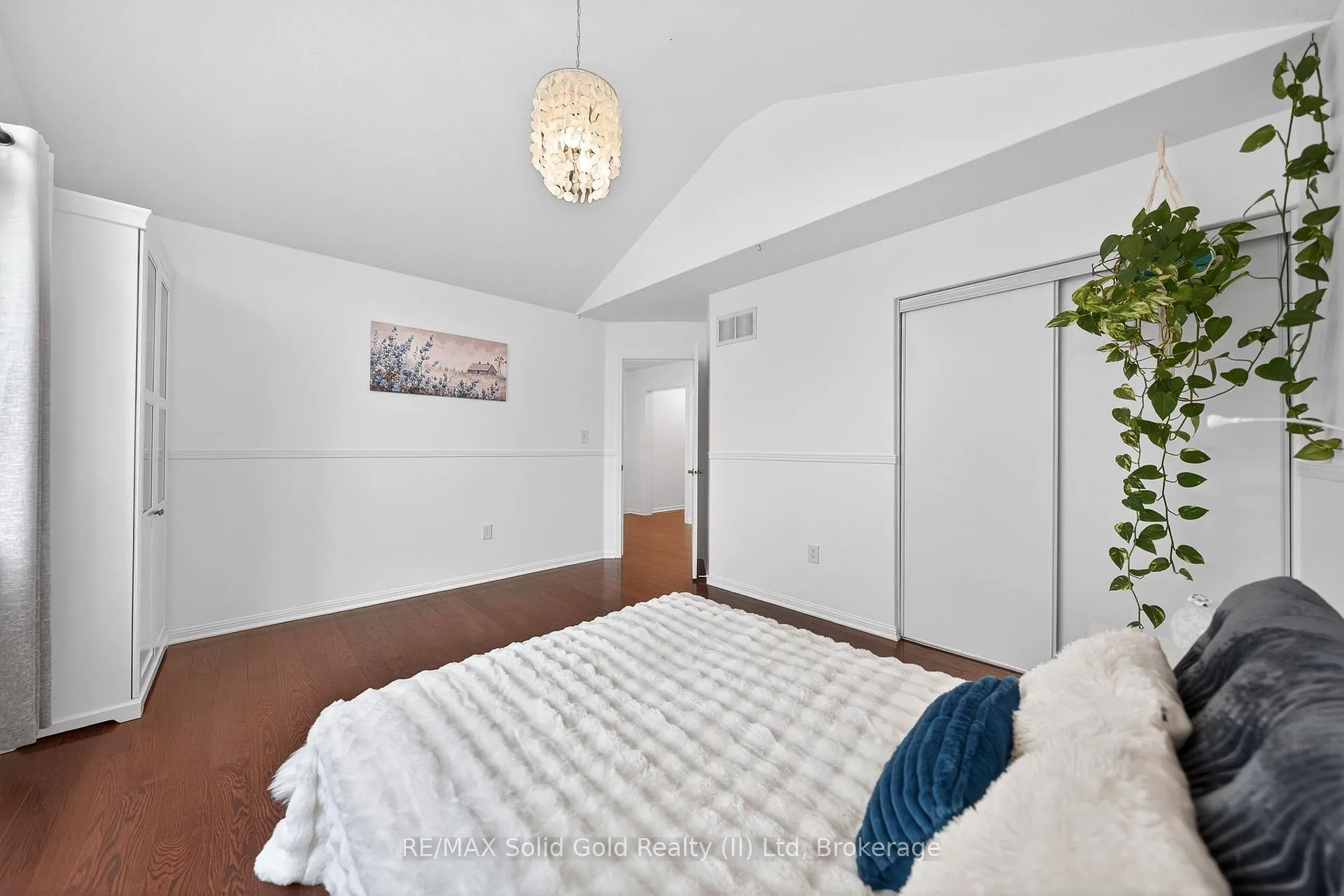 Photo 26 of 79 Porter Crescent, Cambridge — HOMEH