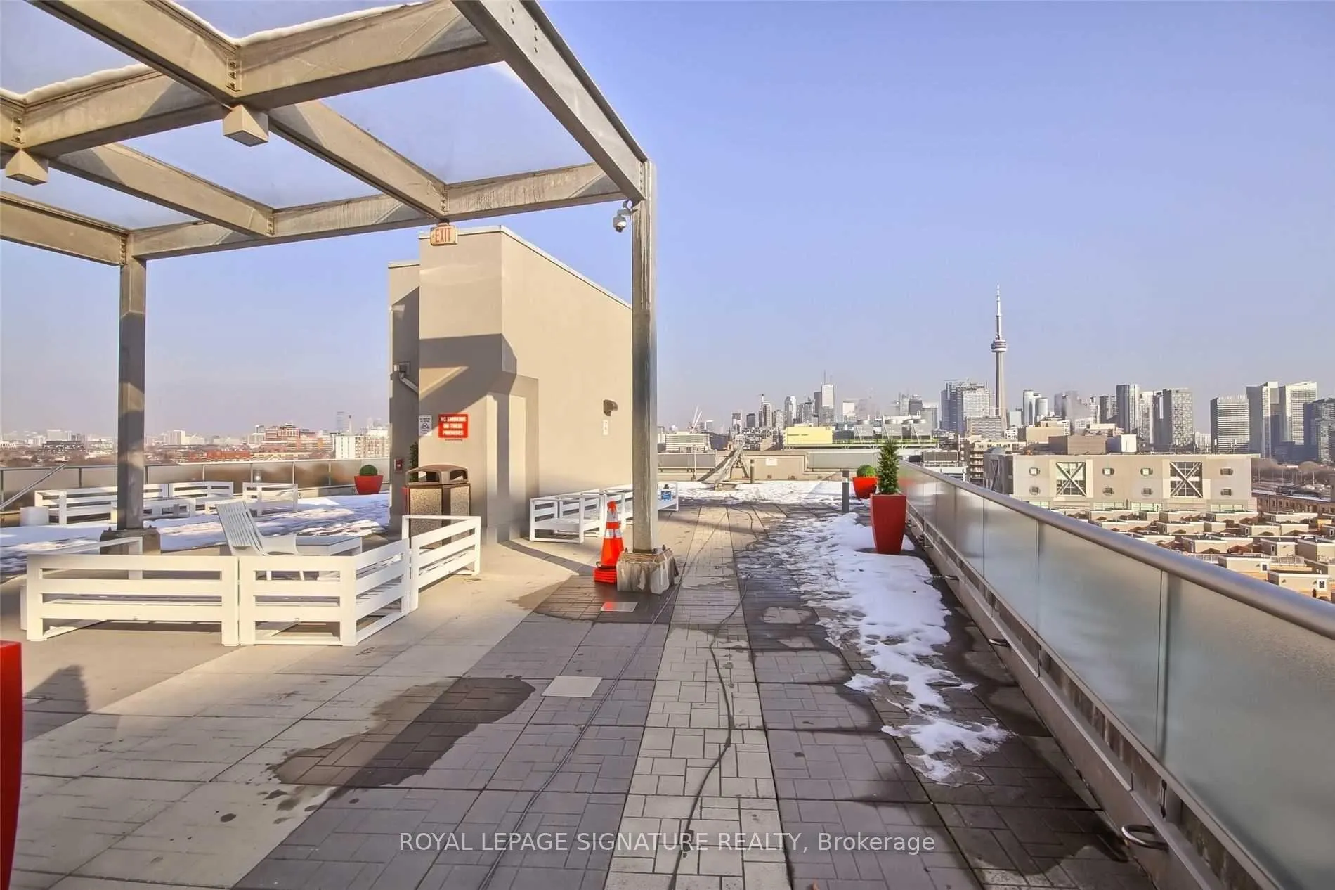 Photo 35 of Unit 421, 1 Shaw Street, Toronto, Niagara — HOMEH