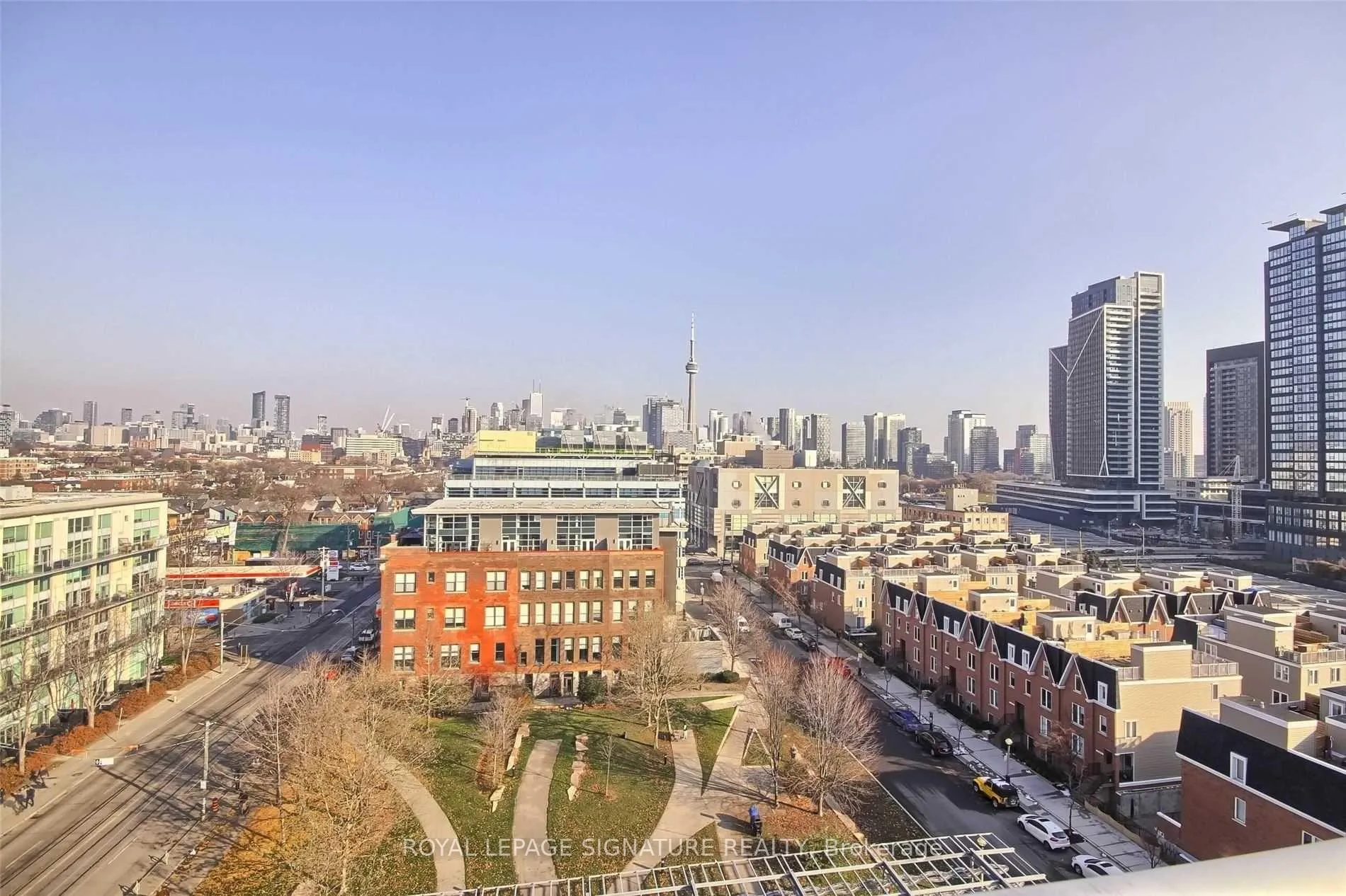Photo 36 of Unit 421, 1 Shaw Street, Toronto, Niagara — HOMEH