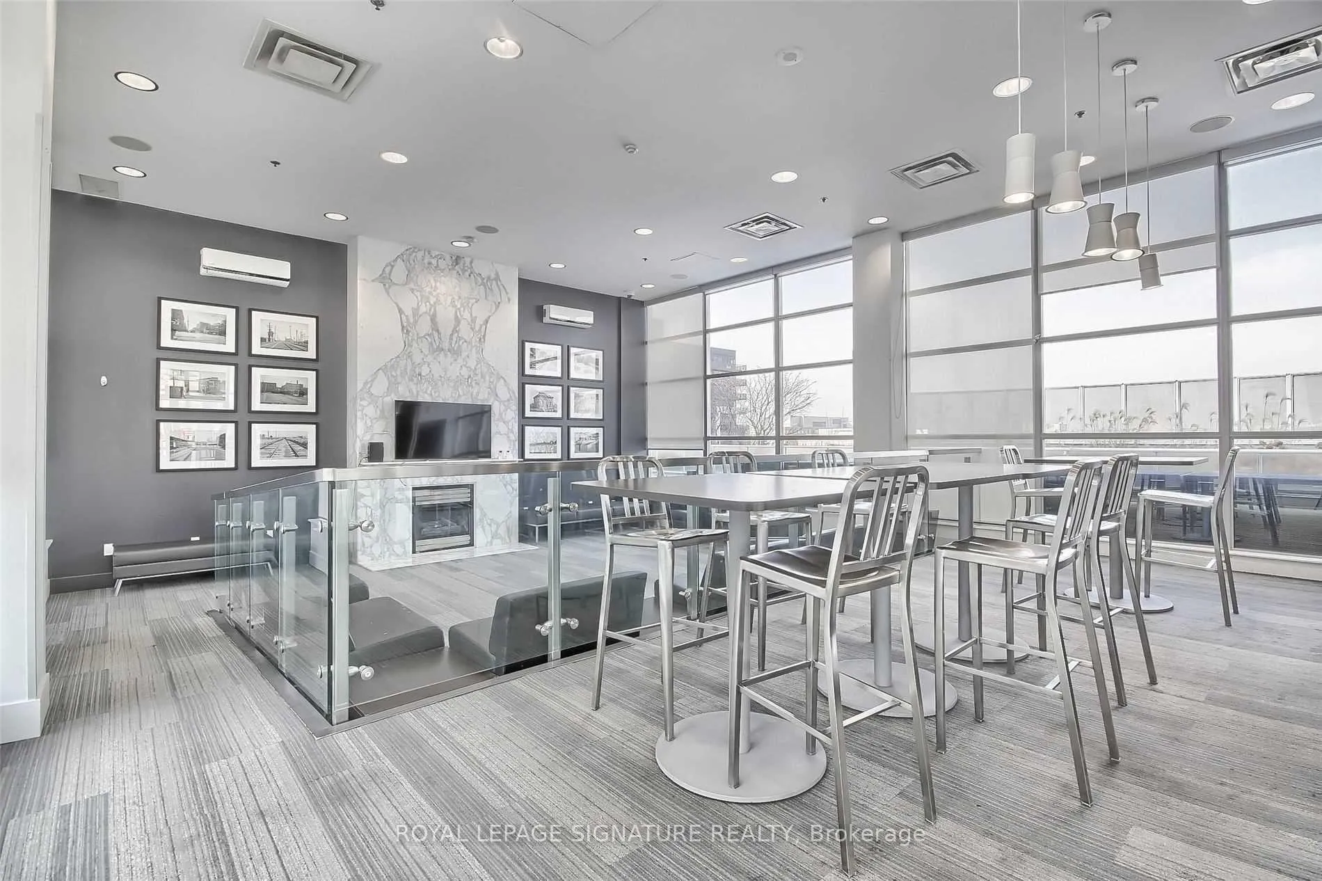 Photo 37 of Unit 421, 1 Shaw Street, Toronto, Niagara — HOMEH