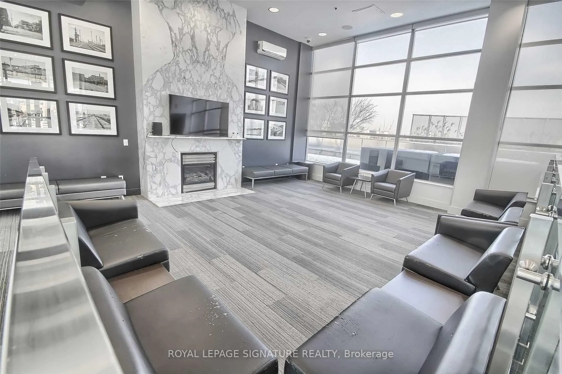 Photo 39 of Unit 421, 1 Shaw Street, Toronto, Niagara — HOMEH