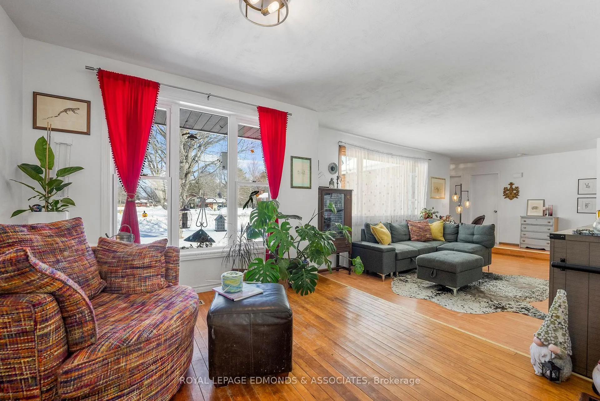 Photo 8 of 58 Hilda Street, Petawawa — HOMEH