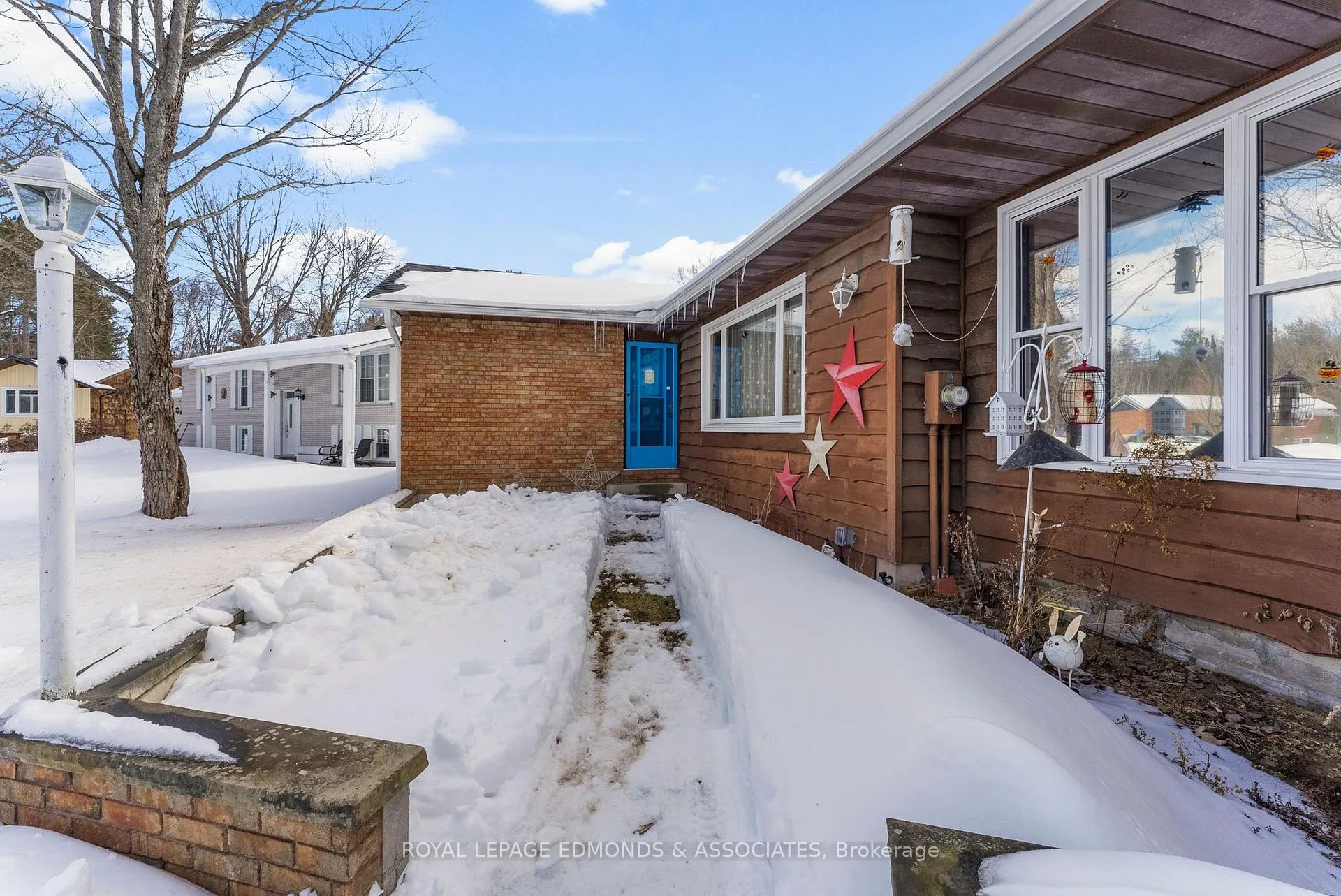 Photo 32 of 58 Hilda Street, Petawawa — HOMEH