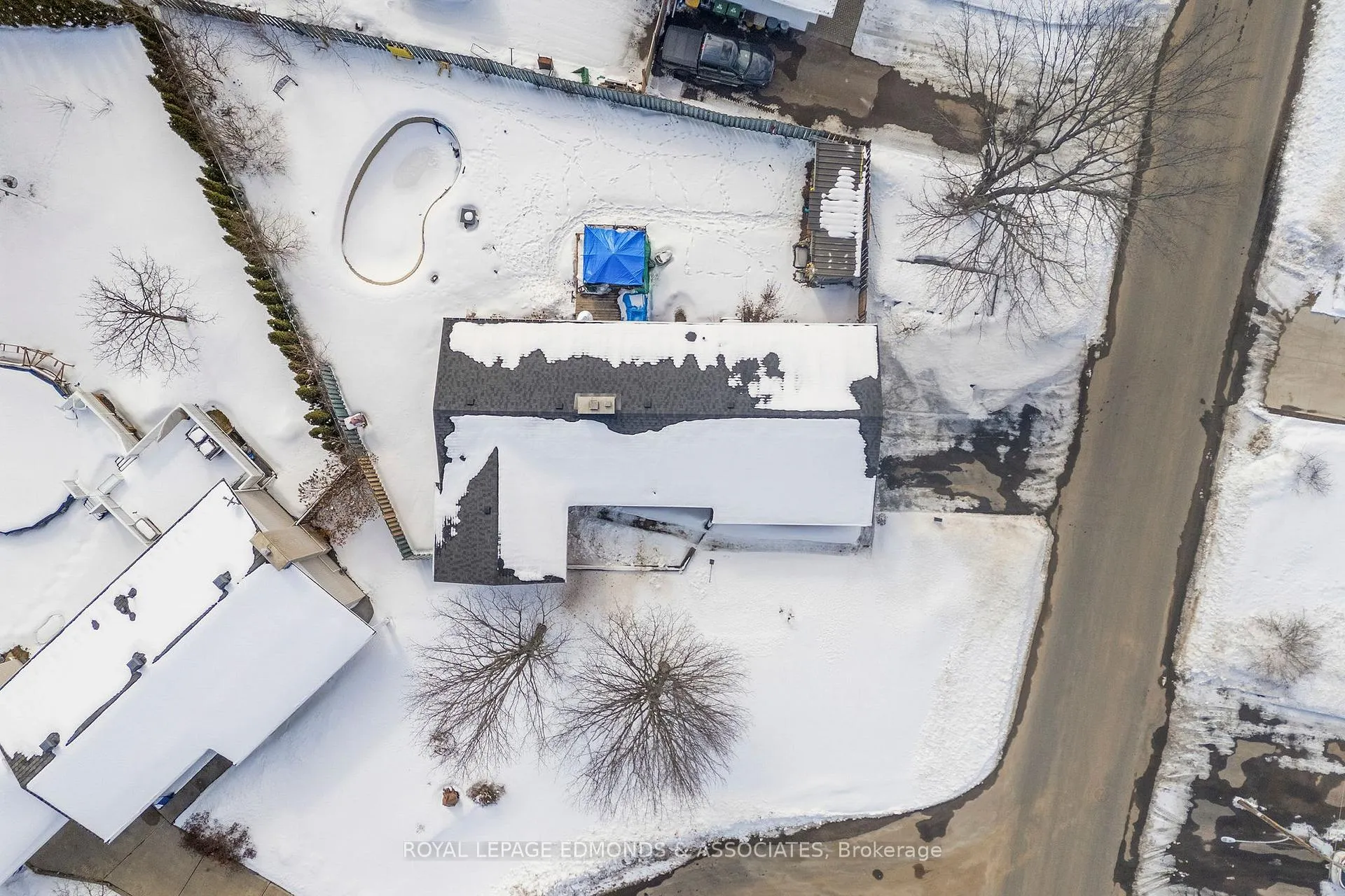 Photo 36 of 58 Hilda Street, Petawawa — HOMEH