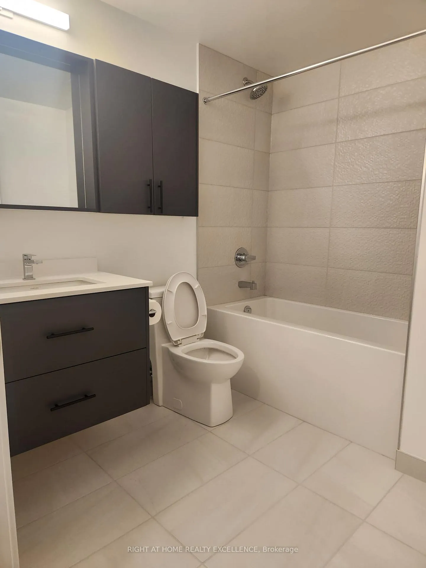 Photo 7 of Unit B-2103, 9751 Markham Road, Markham, Greensborough — HOMEH