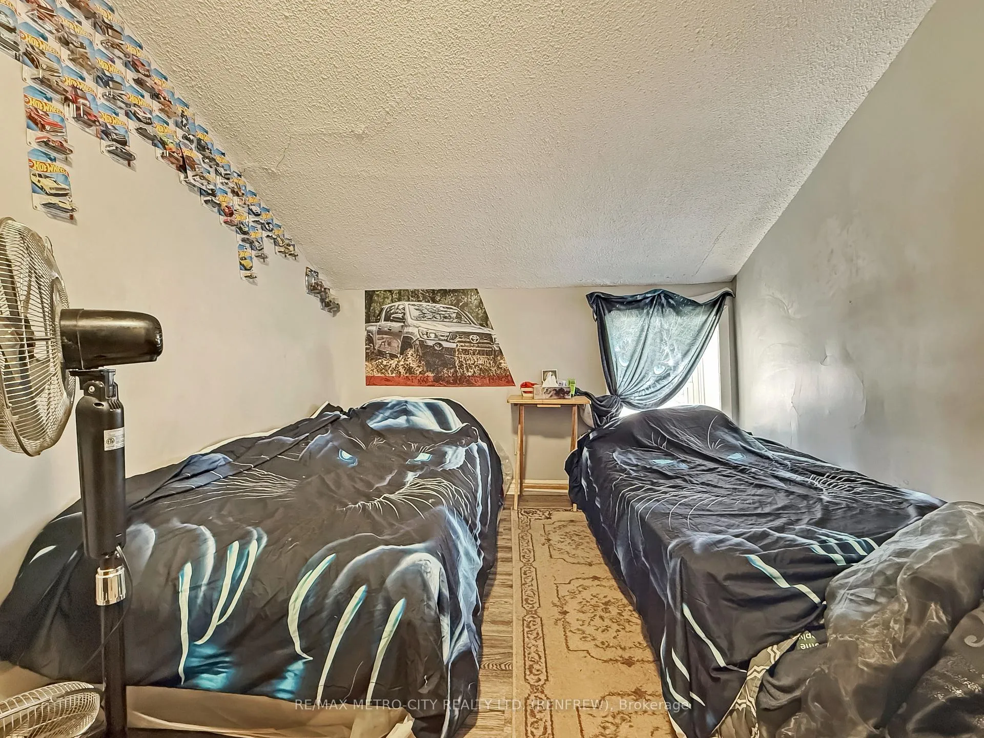 Photo 21 of 294 Albert Street, Renfrew — HOMEH