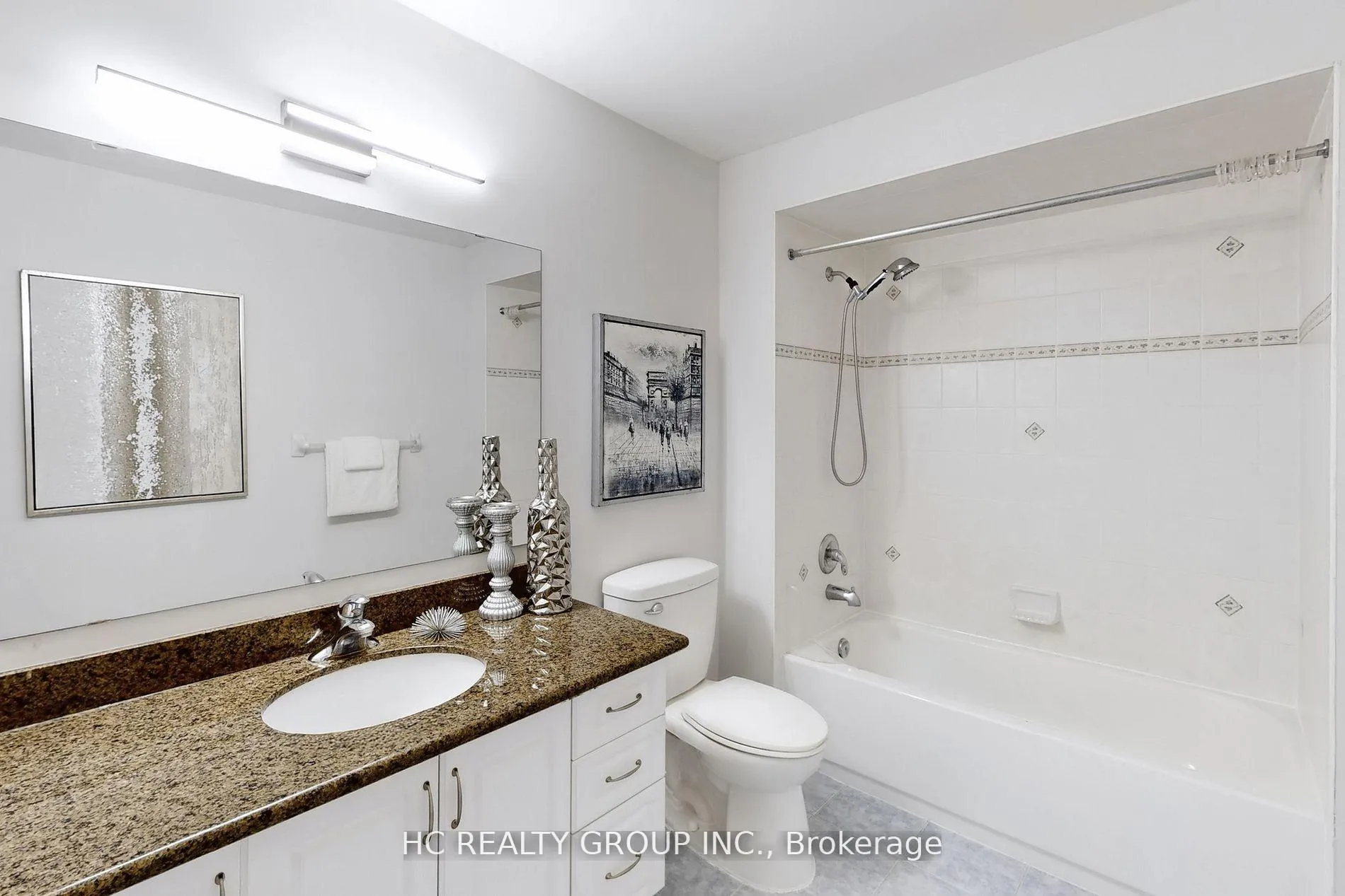 Photo 16 of 47 Medoc Place, Vaughan, Patterson — HOMEH