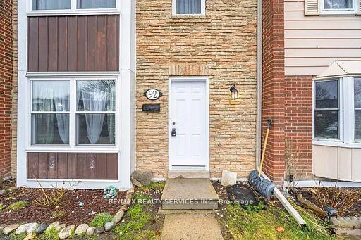 Photo 2 of Unit 92, 900 Central Park Drive, Brampton, Northgate — HOMEH