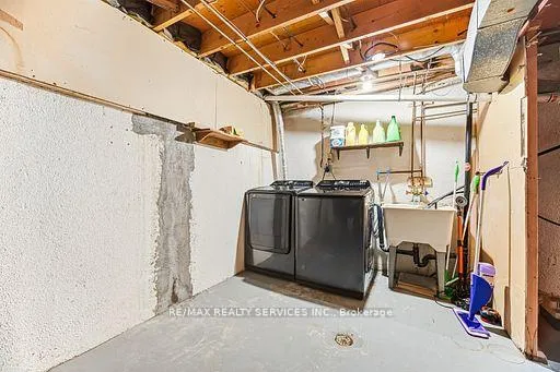Photo 16 of Unit 92, 900 Central Park Drive, Brampton, Northgate — HOMEH